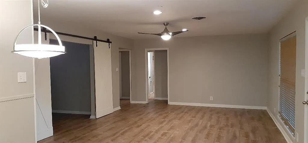 1715 Deerfield Dr, Austin, TX 78741