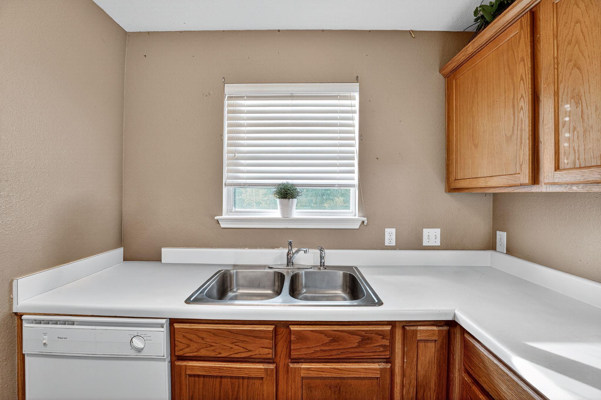 11904 MORNING VIEW Dr, Del Valle, TX 78617