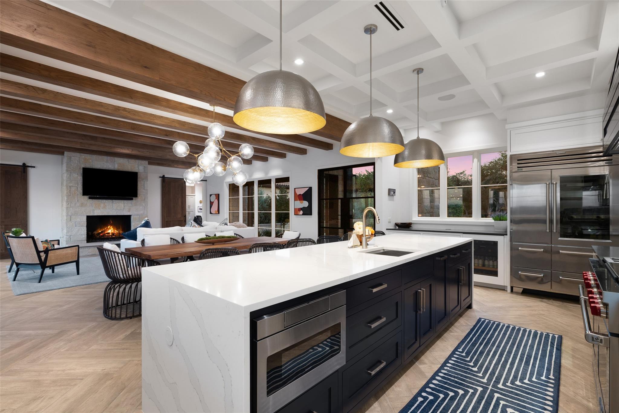 5500 Canyon Oaks Dr, Lago Vista, TX 78645