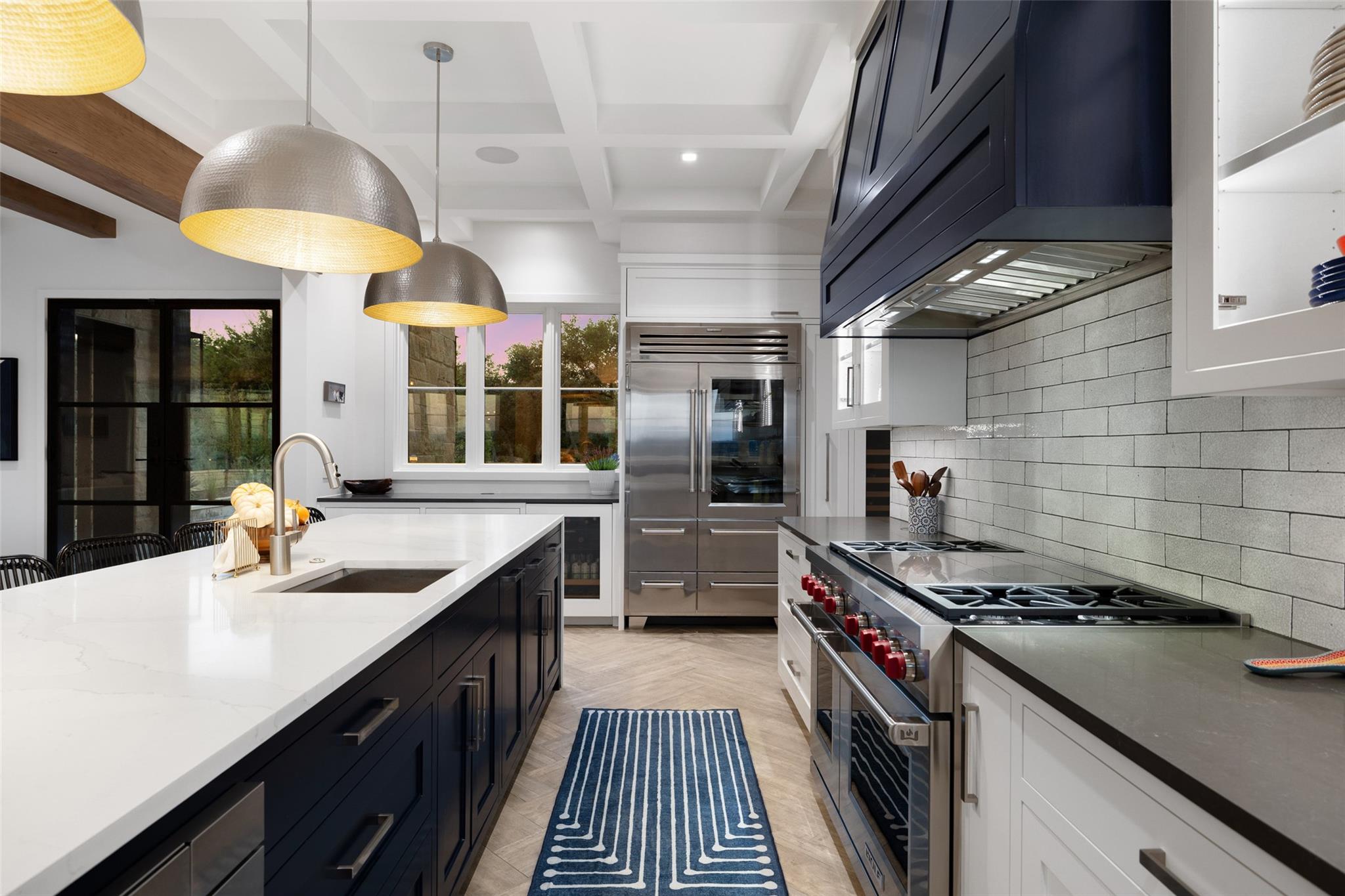 5500 Canyon Oaks Dr, Lago Vista, TX 78645