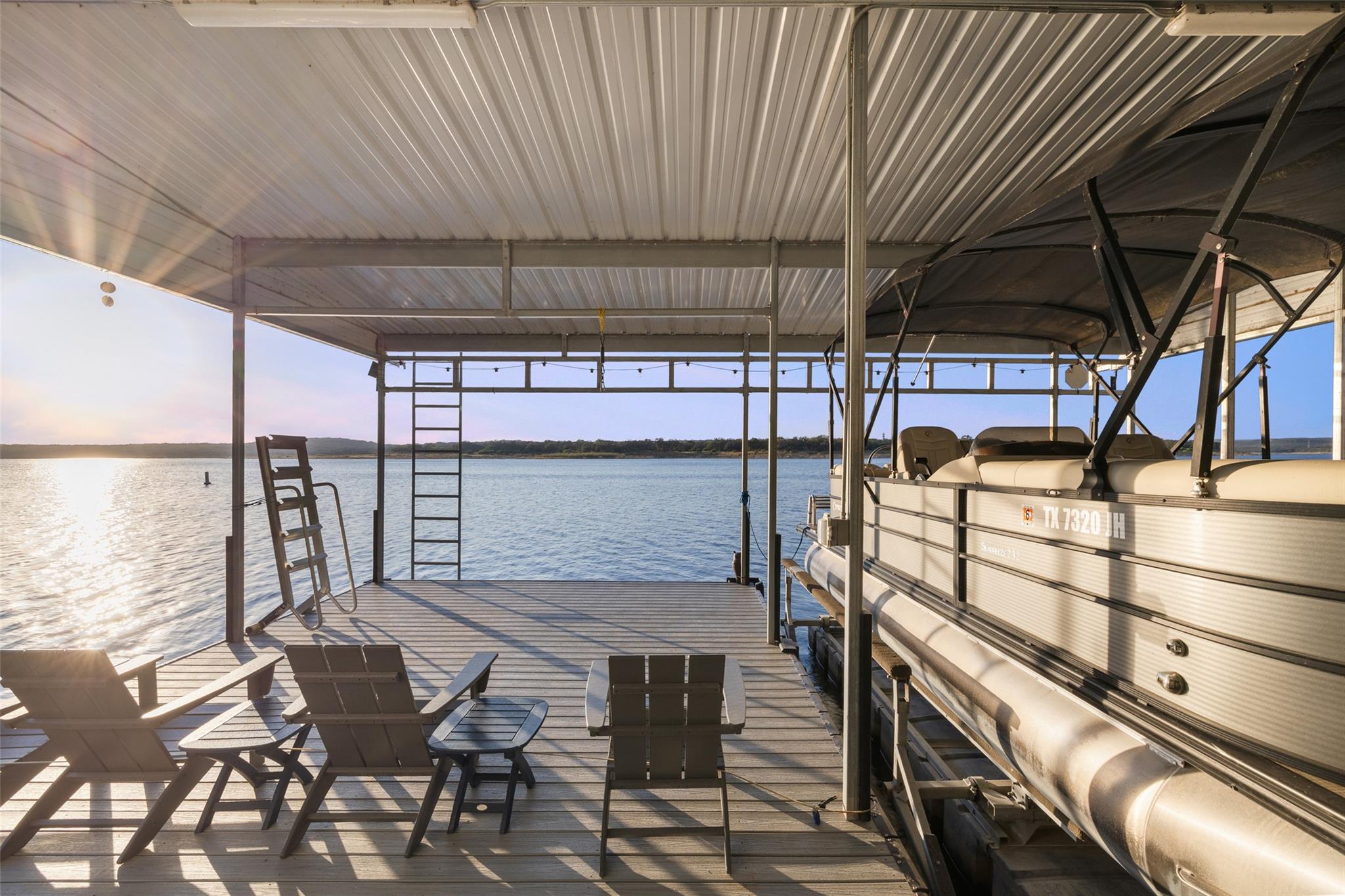 5500 Canyon Oaks Dr, Lago Vista, TX 78645