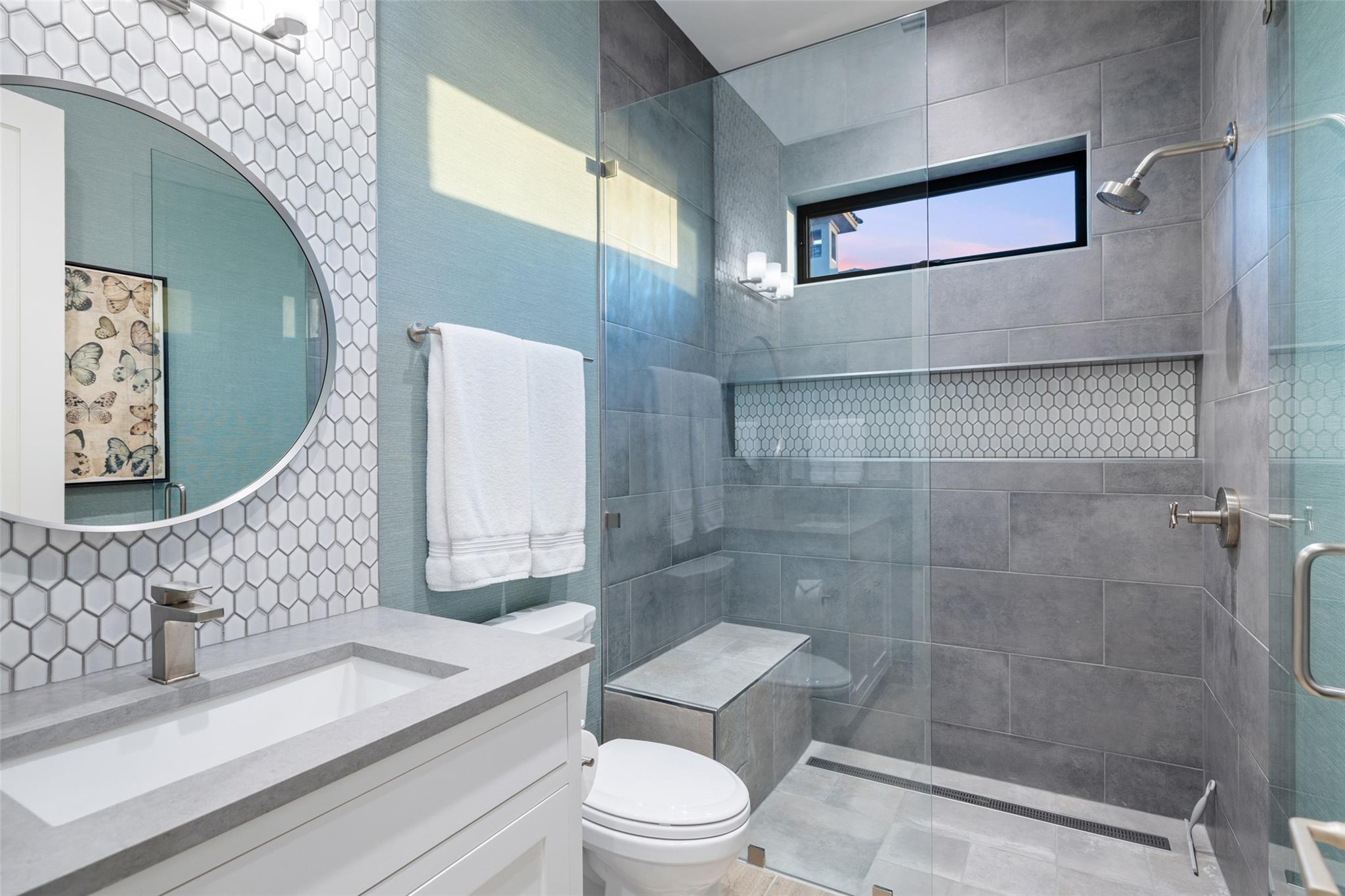 5500 Canyon Oaks Dr, Lago Vista, TX 78645