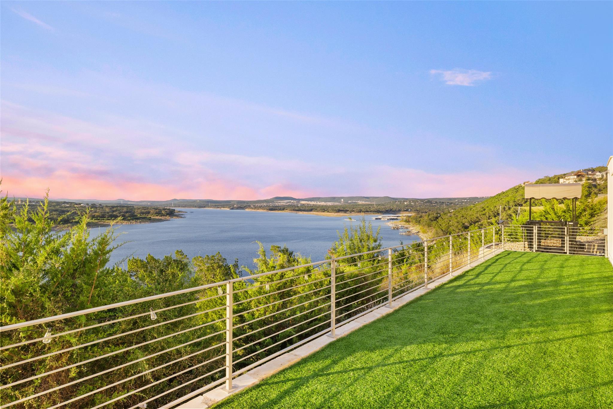 5500 Canyon Oaks Dr, Lago Vista, TX 78645