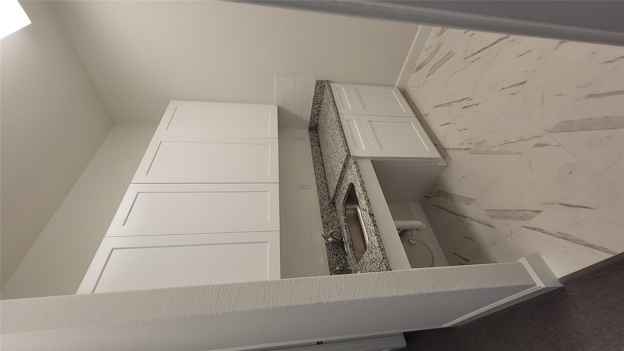 1000 Gattis School Rd # 830, Round Rock, TX 78664