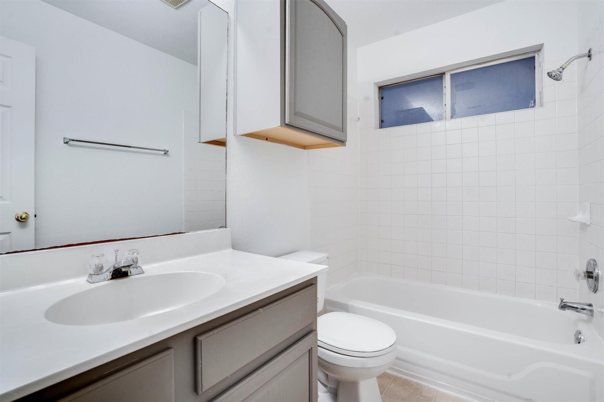 3756 Top Rock Ln, Round Rock, TX 78681