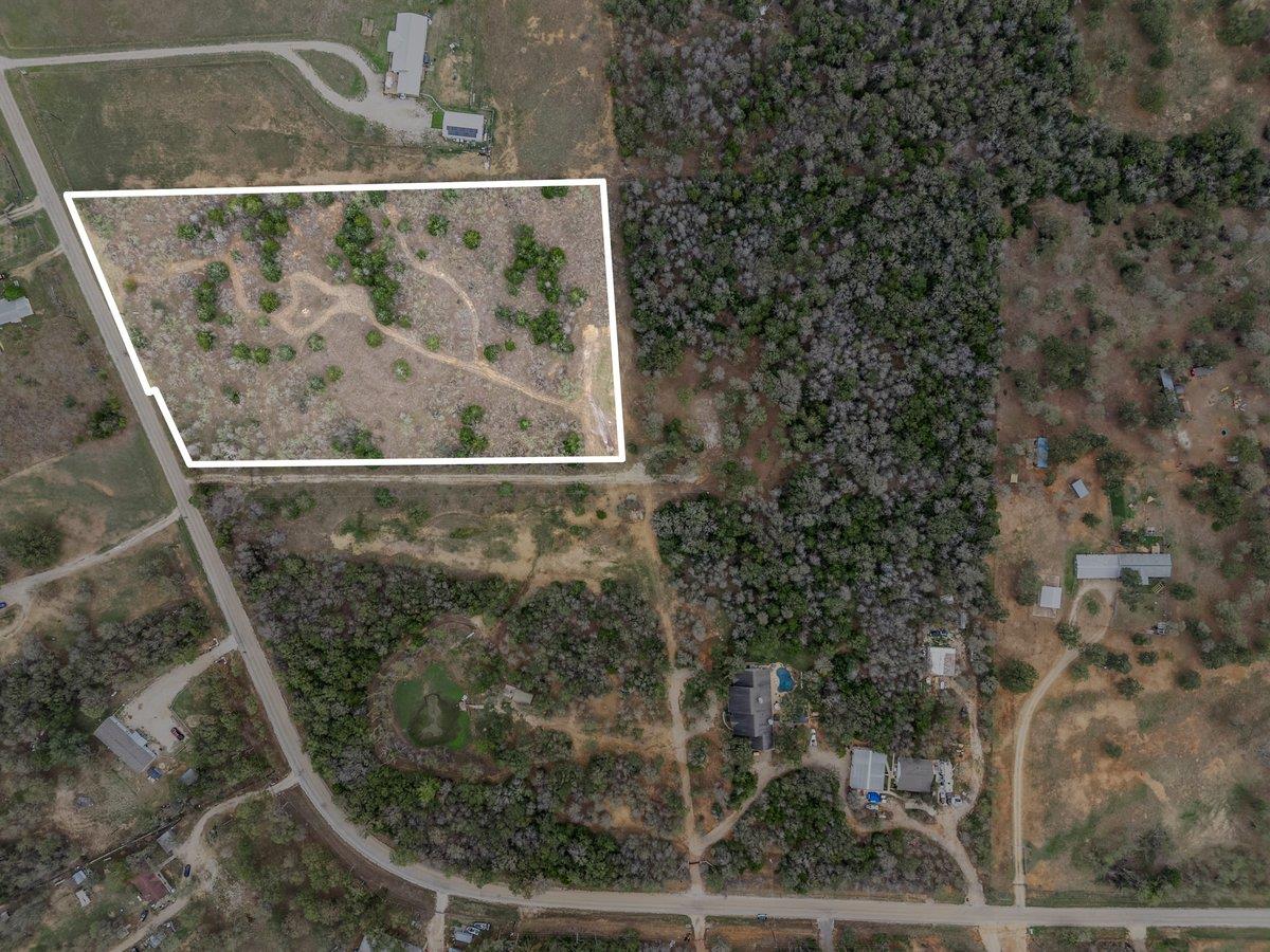 264 Mesquite Dr # A, Cedar Creek, TX 78612