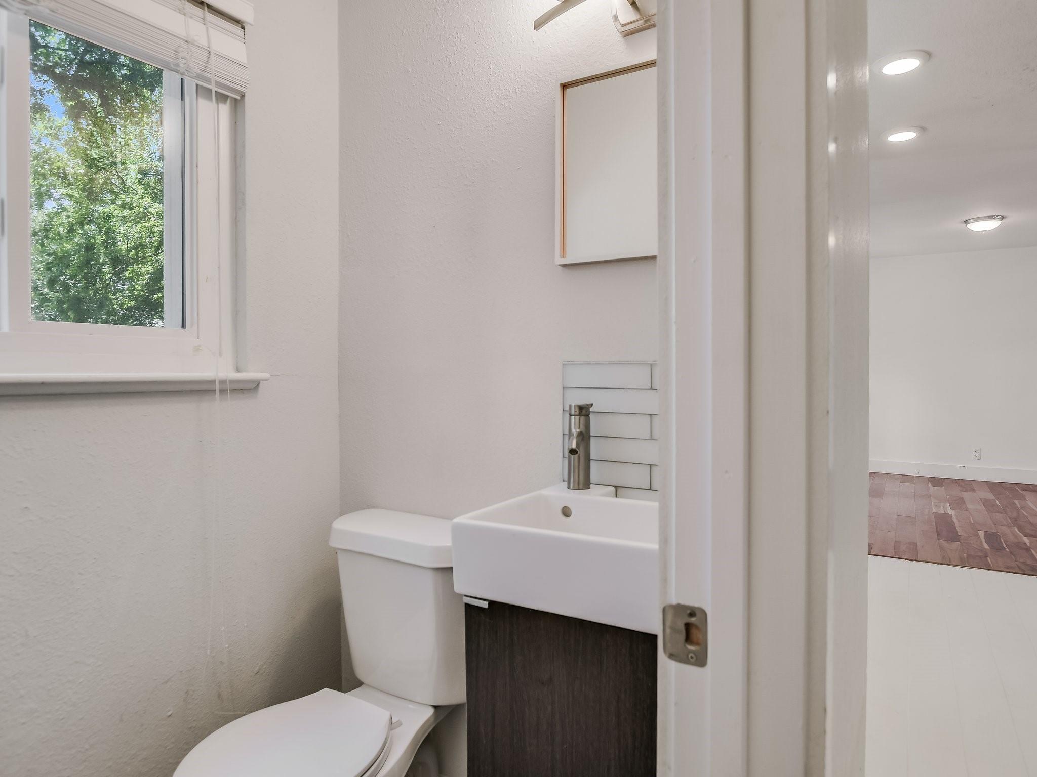 7617 Eastcrest Dr, Austin, TX 78752