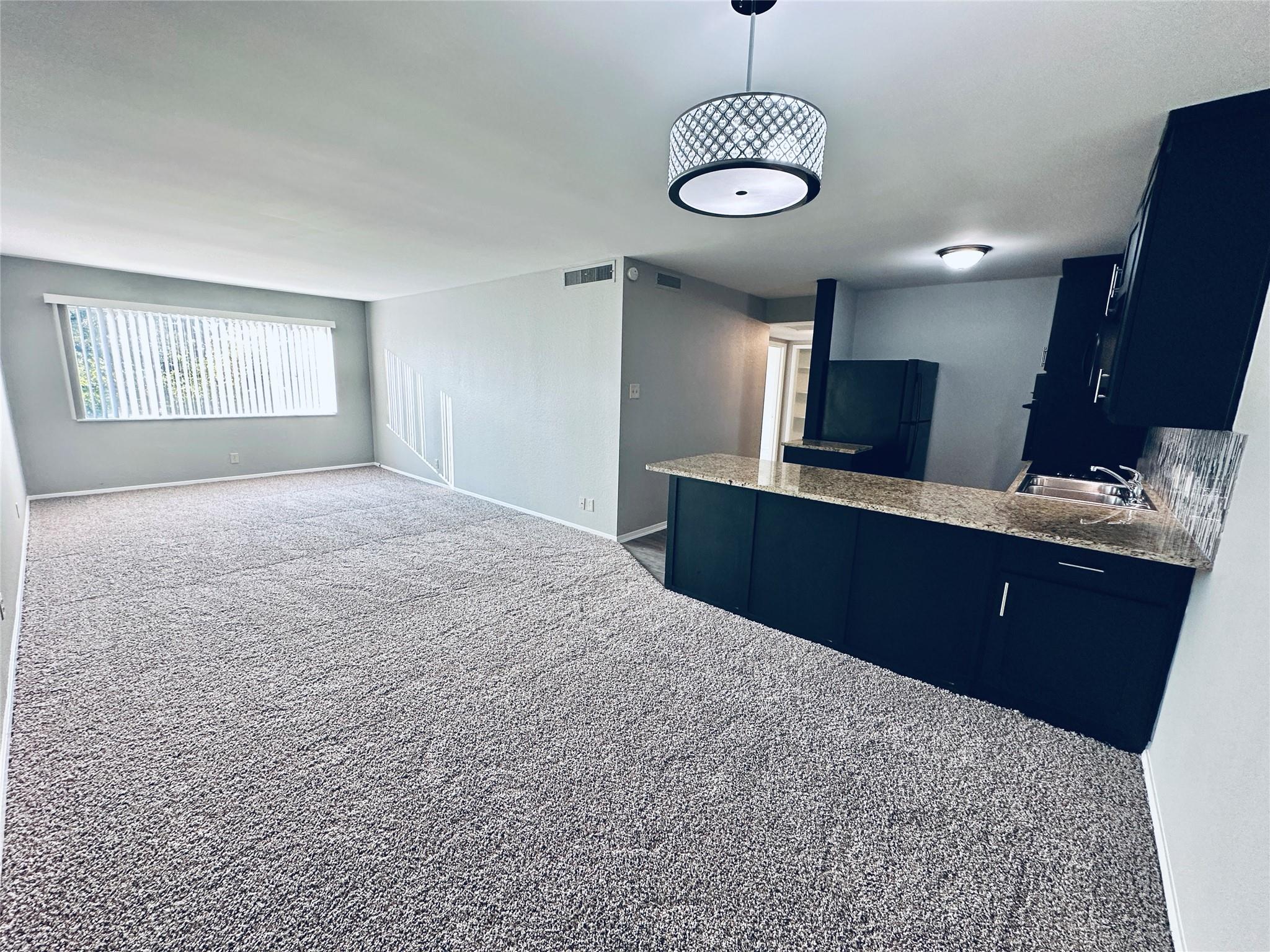 601 W 11th St # 227, Austin, TX 78701