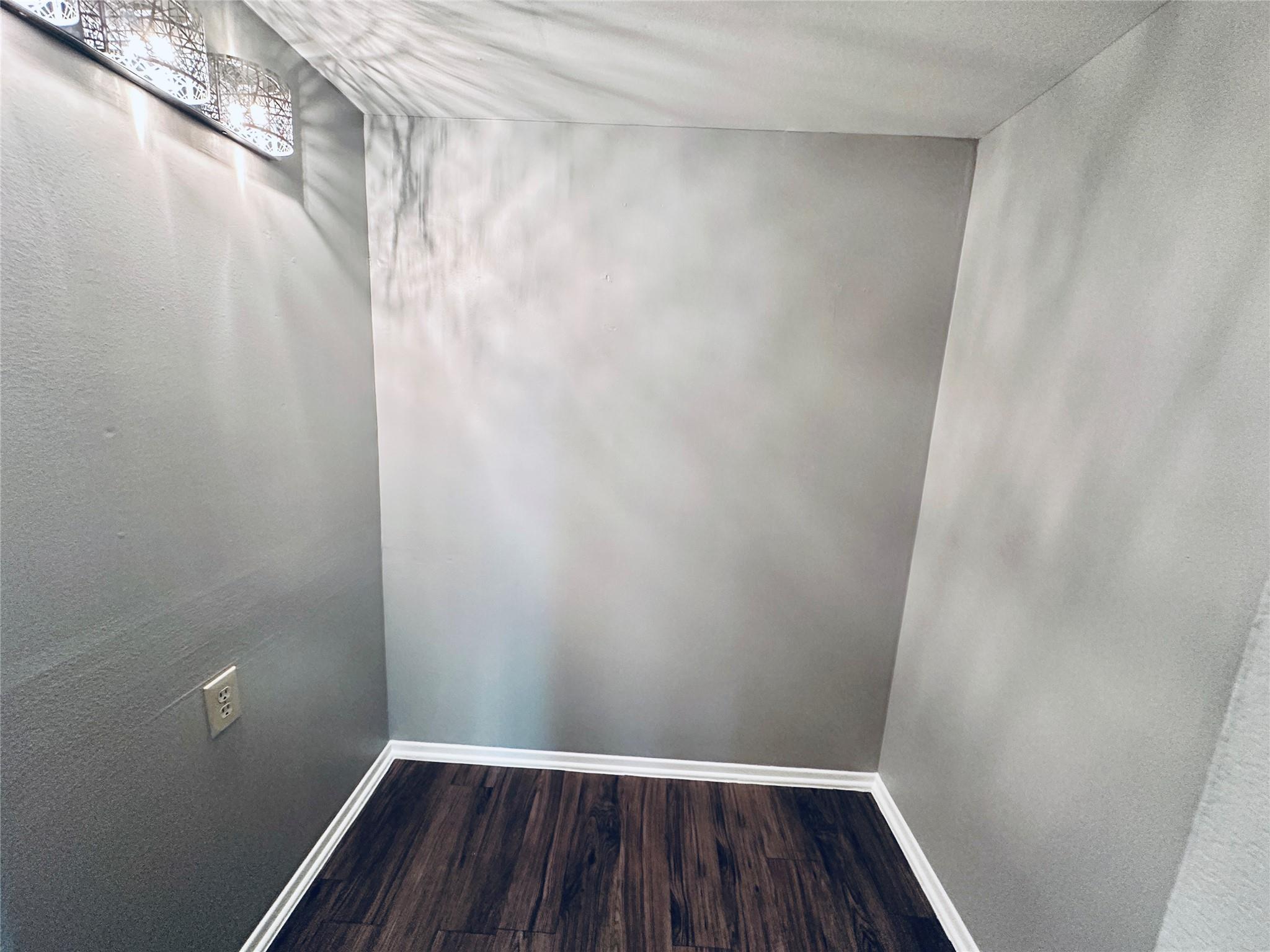 601 W 11th St # 227, Austin, TX 78701