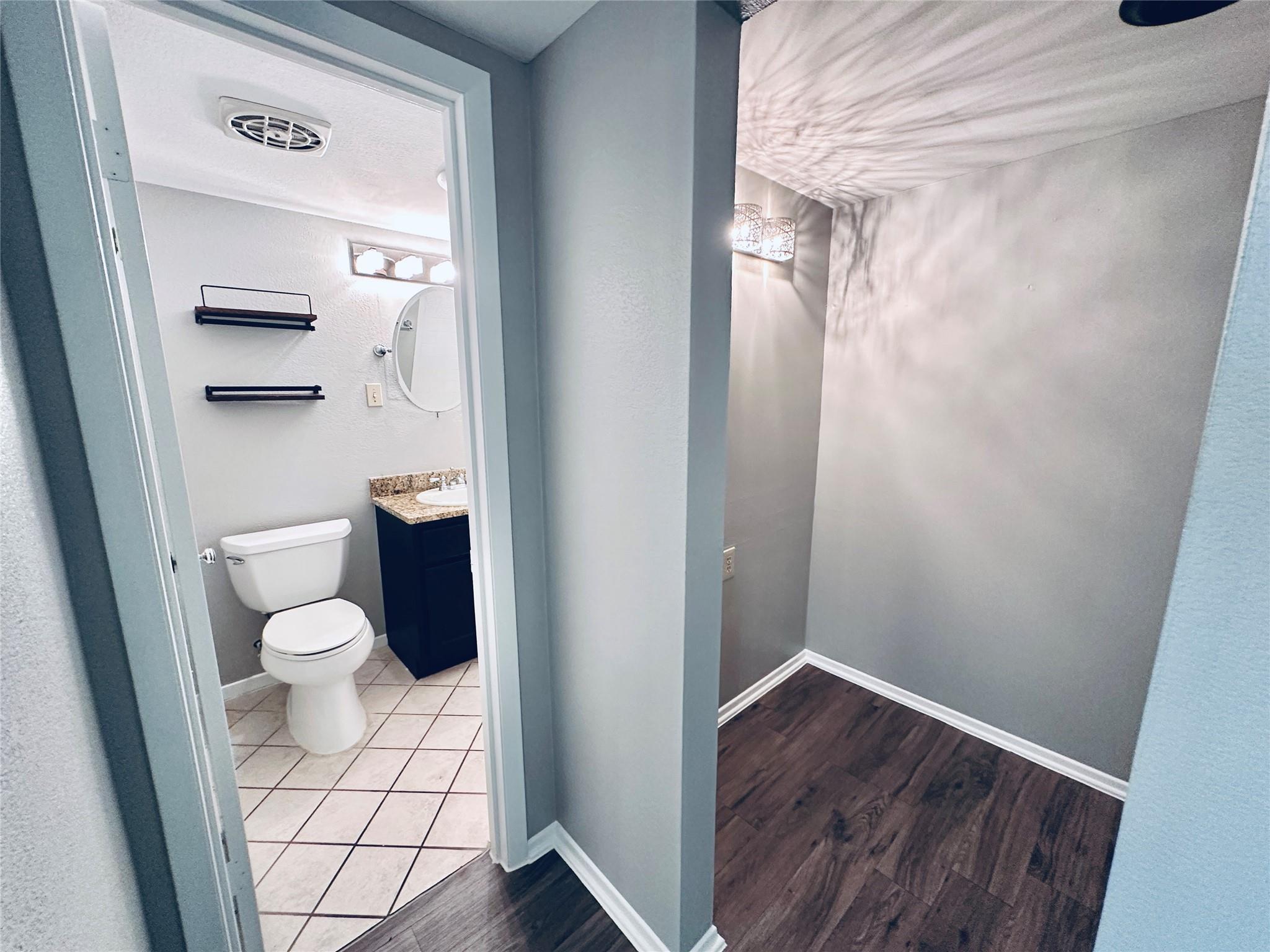 601 W 11th St # 227, Austin, TX 78701