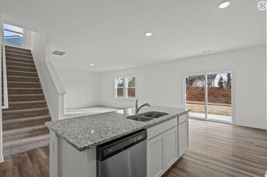 504 Wedemeyer St, Taylor, TX 76574