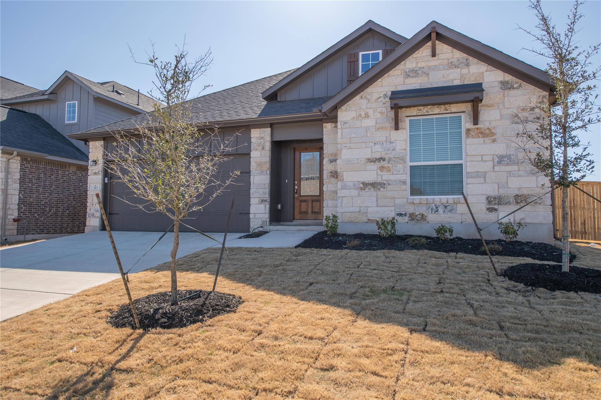 313 Sonbria Pass, Liberty Hill, TX 78642