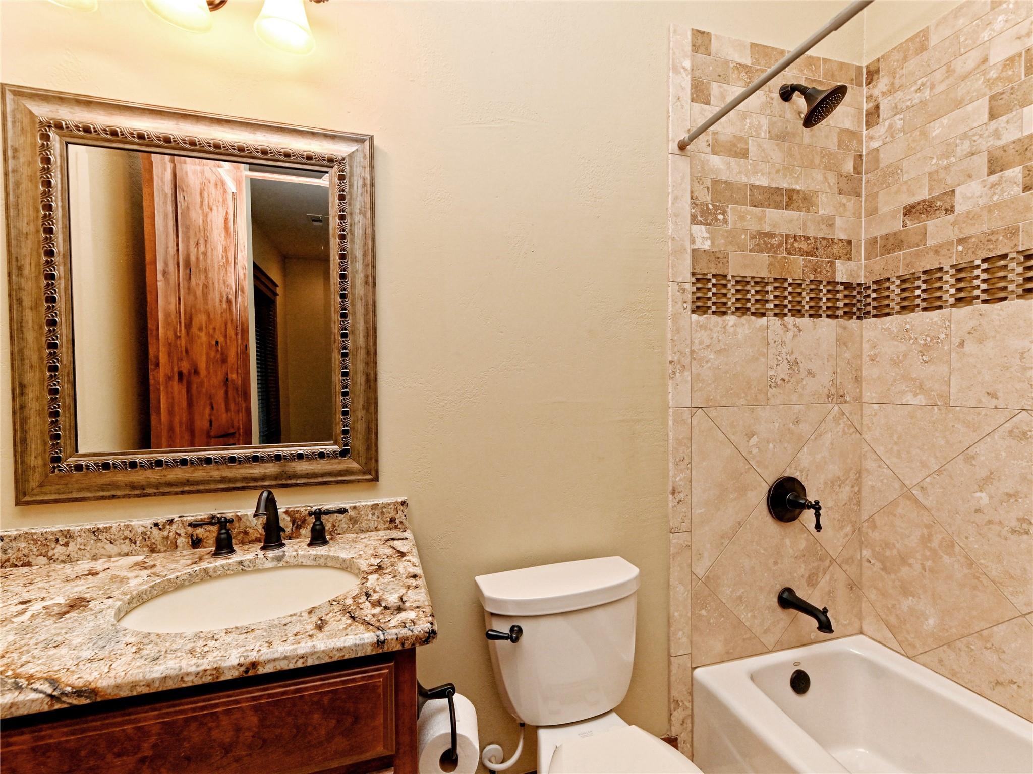 26505 Masters Pkwy, Spicewood, TX 78669