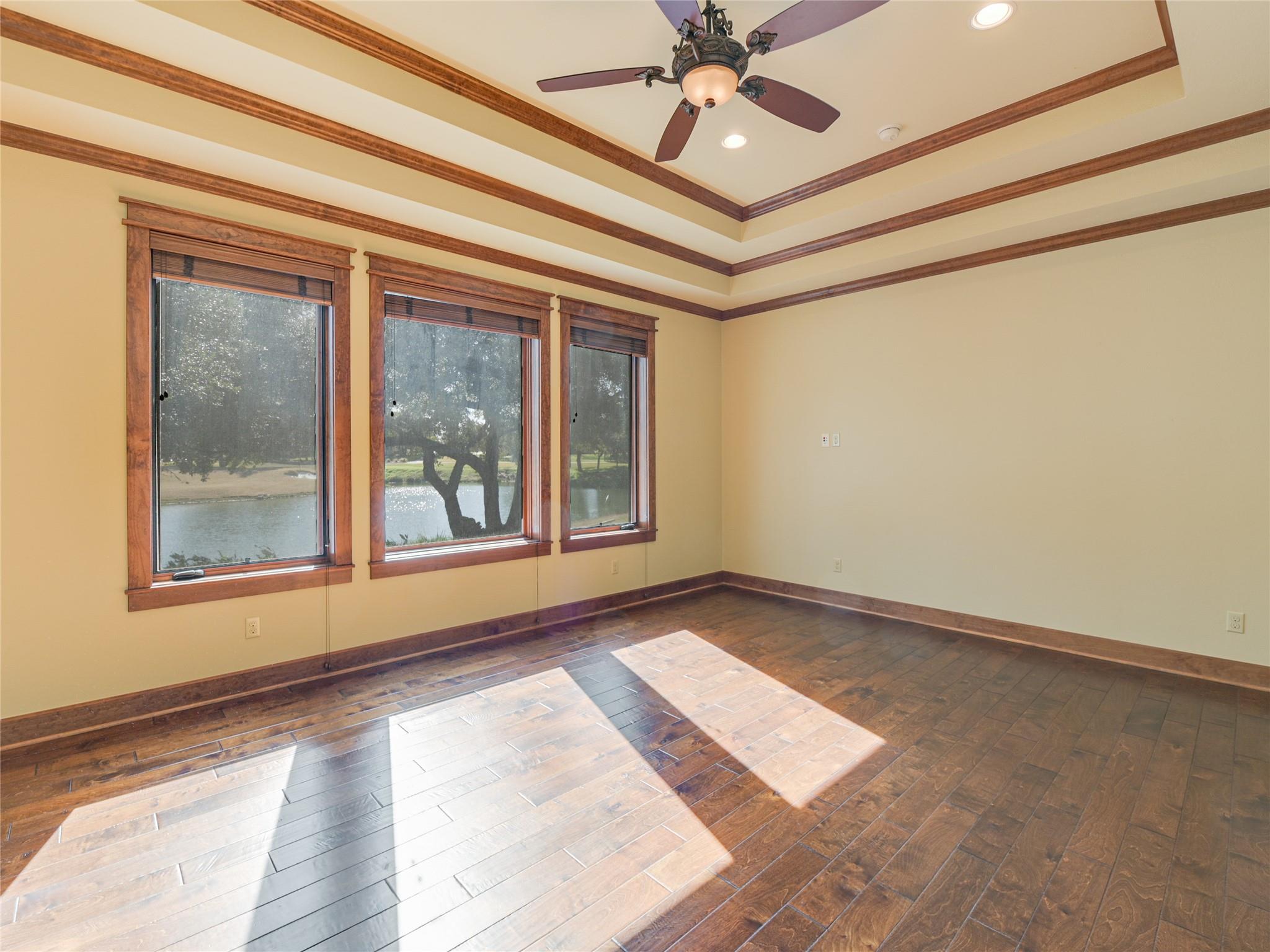 26505 Masters Pkwy, Spicewood, TX 78669