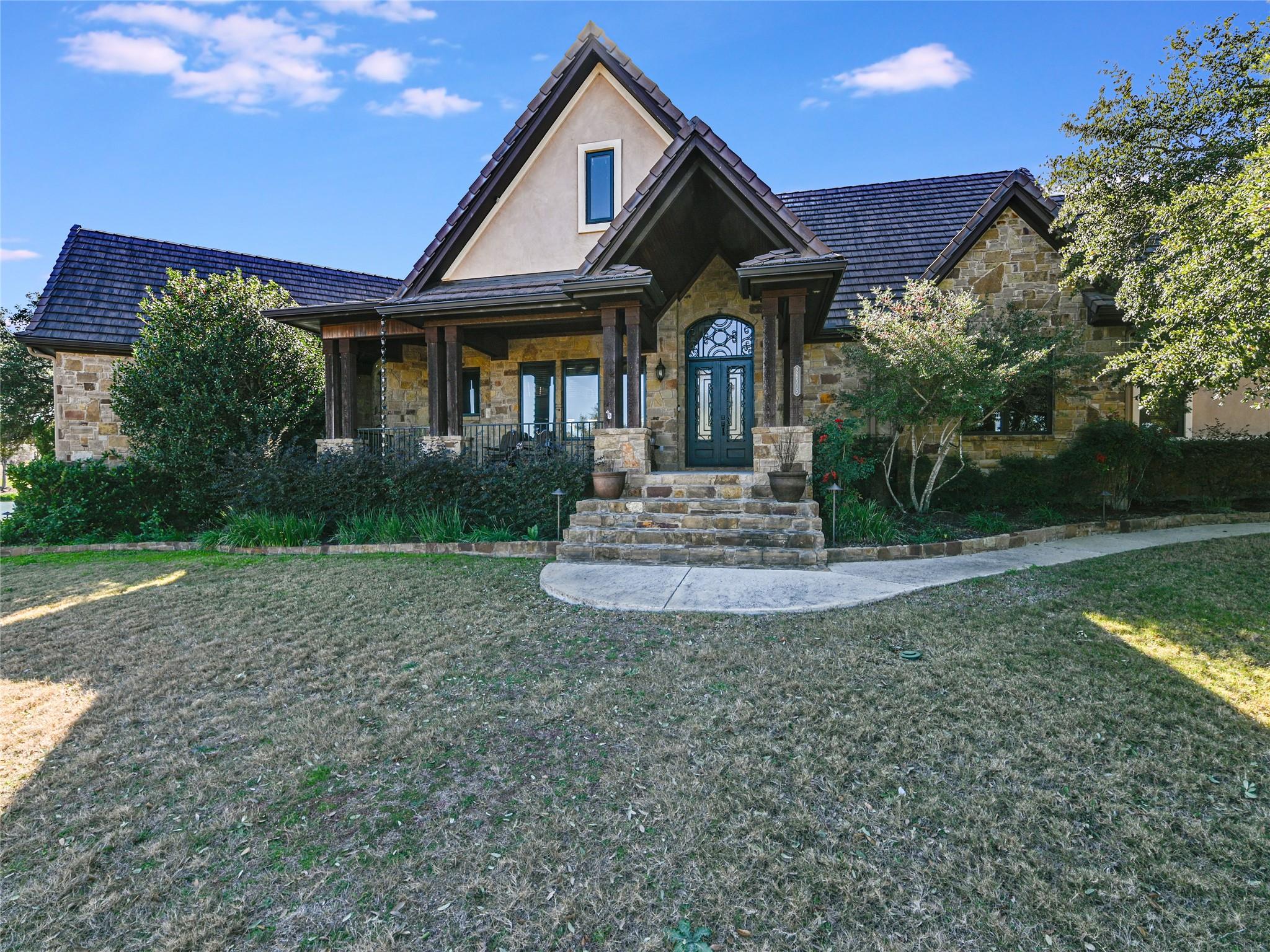 26505 Masters Pkwy, Spicewood, TX 78669