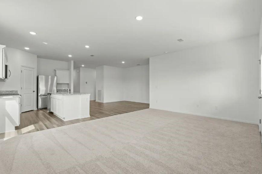 516 Wedemeyer St, Taylor, TX 76574