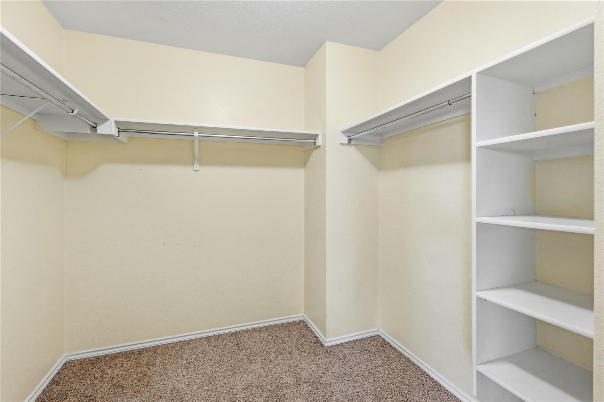 605 Saul St, Hutto, TX 78634