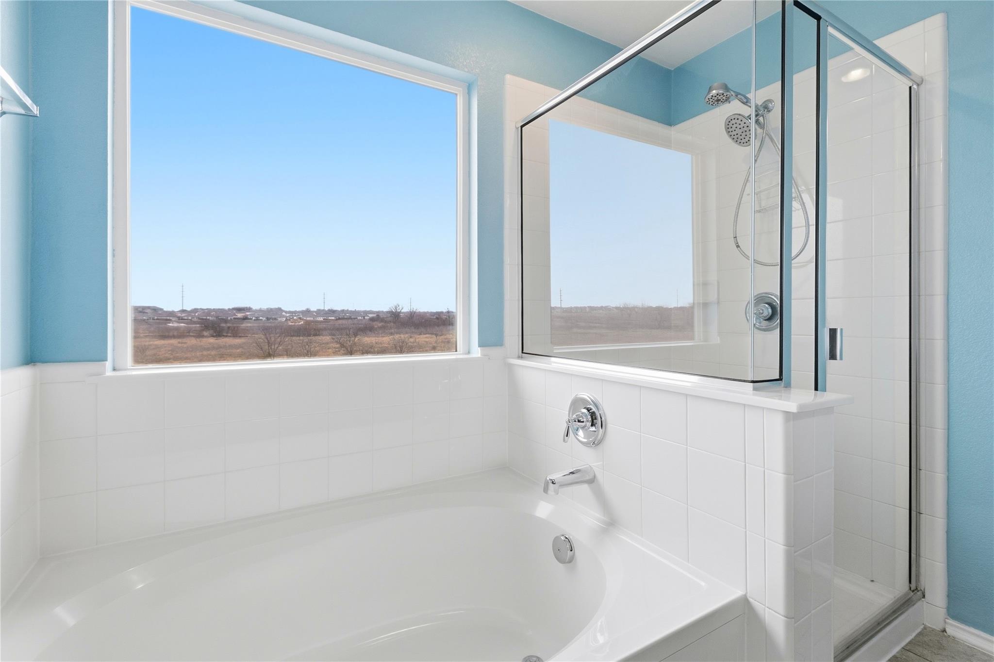 605 Saul St, Hutto, TX 78634