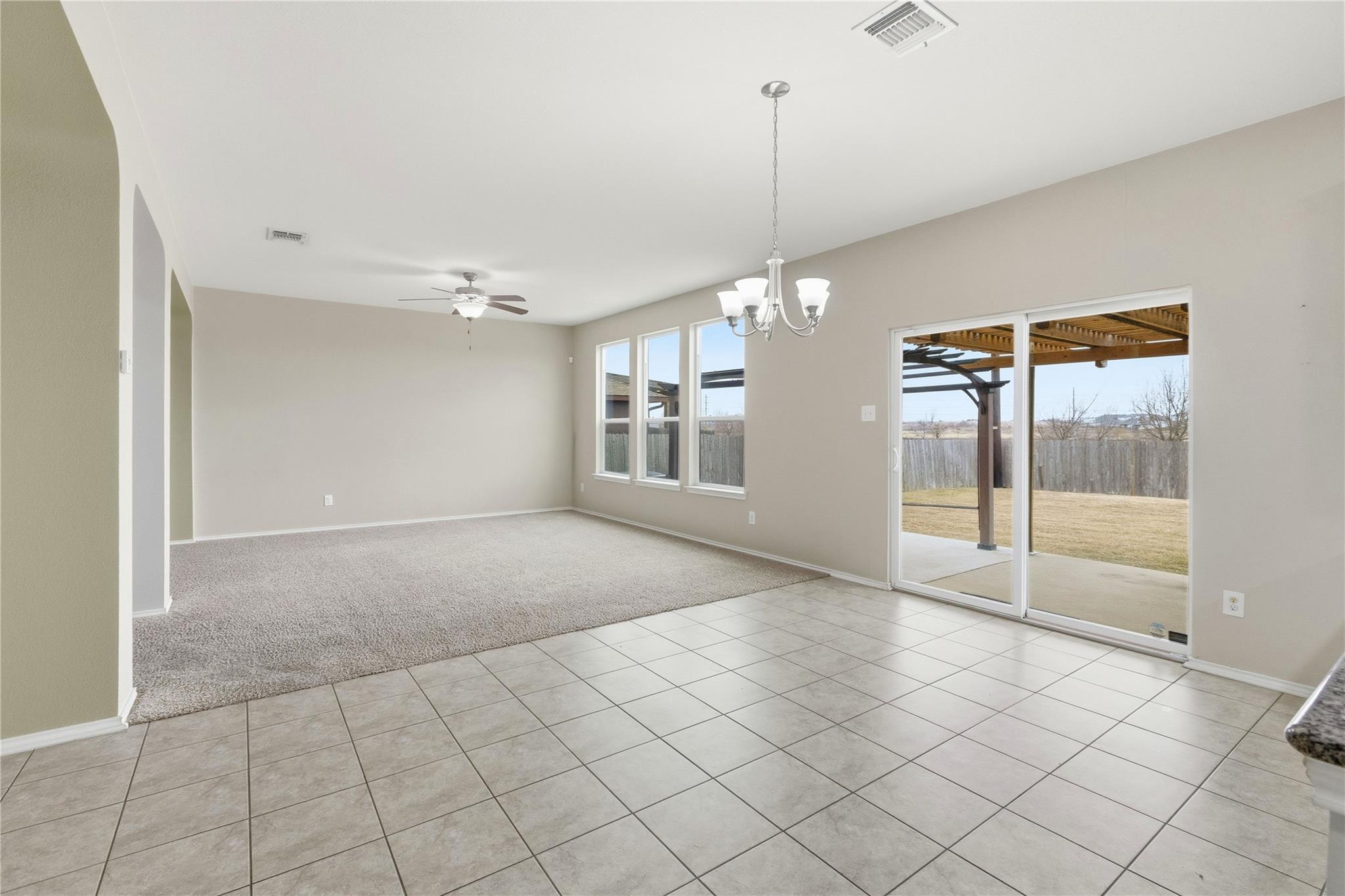 605 Saul St, Hutto, TX 78634