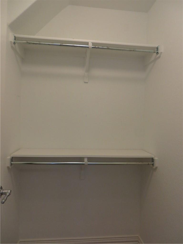 109 Eisenhower Ct, Georgetown, TX 78633