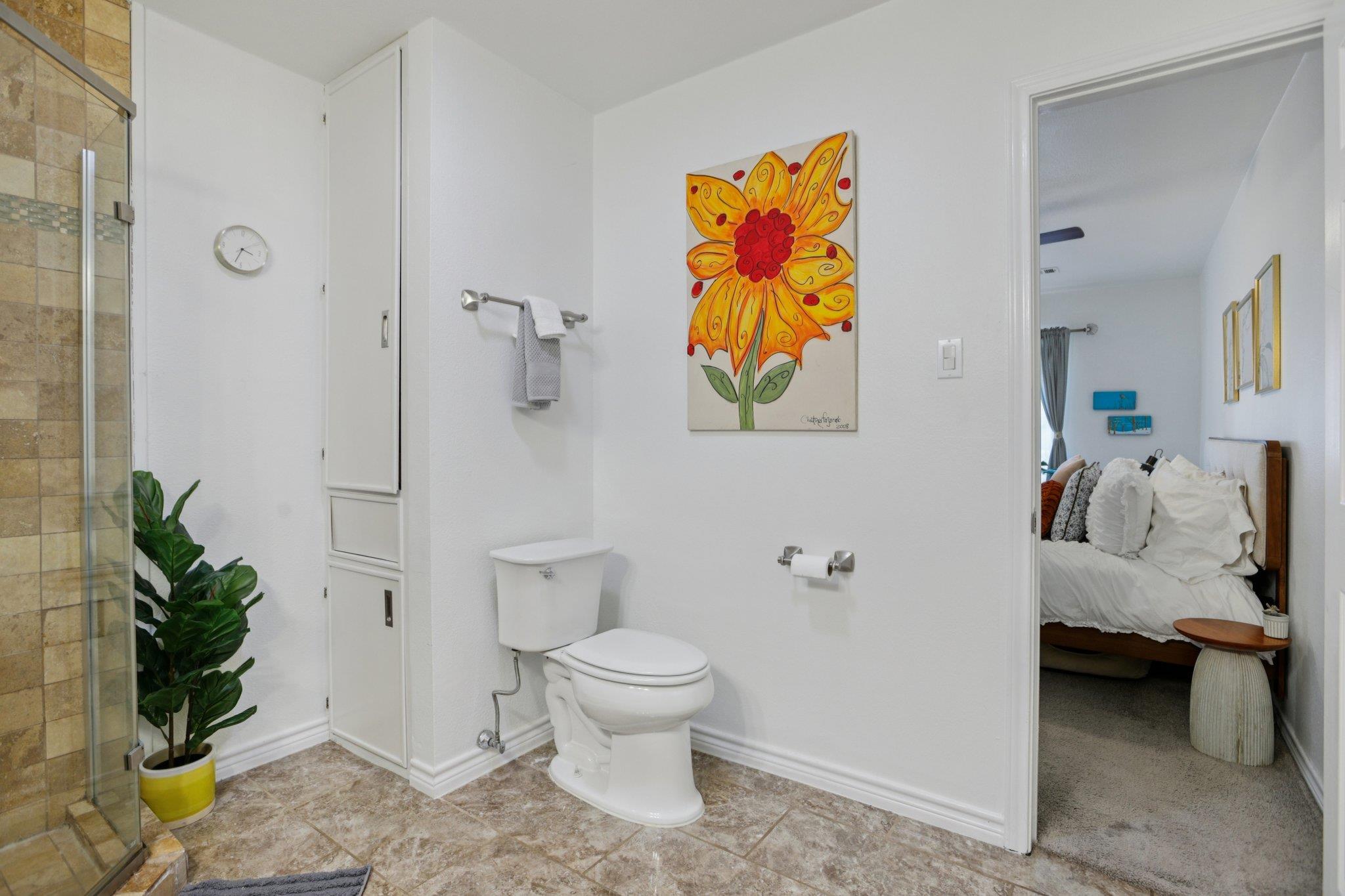 4413 Russell Dr, Austin, TX 78745