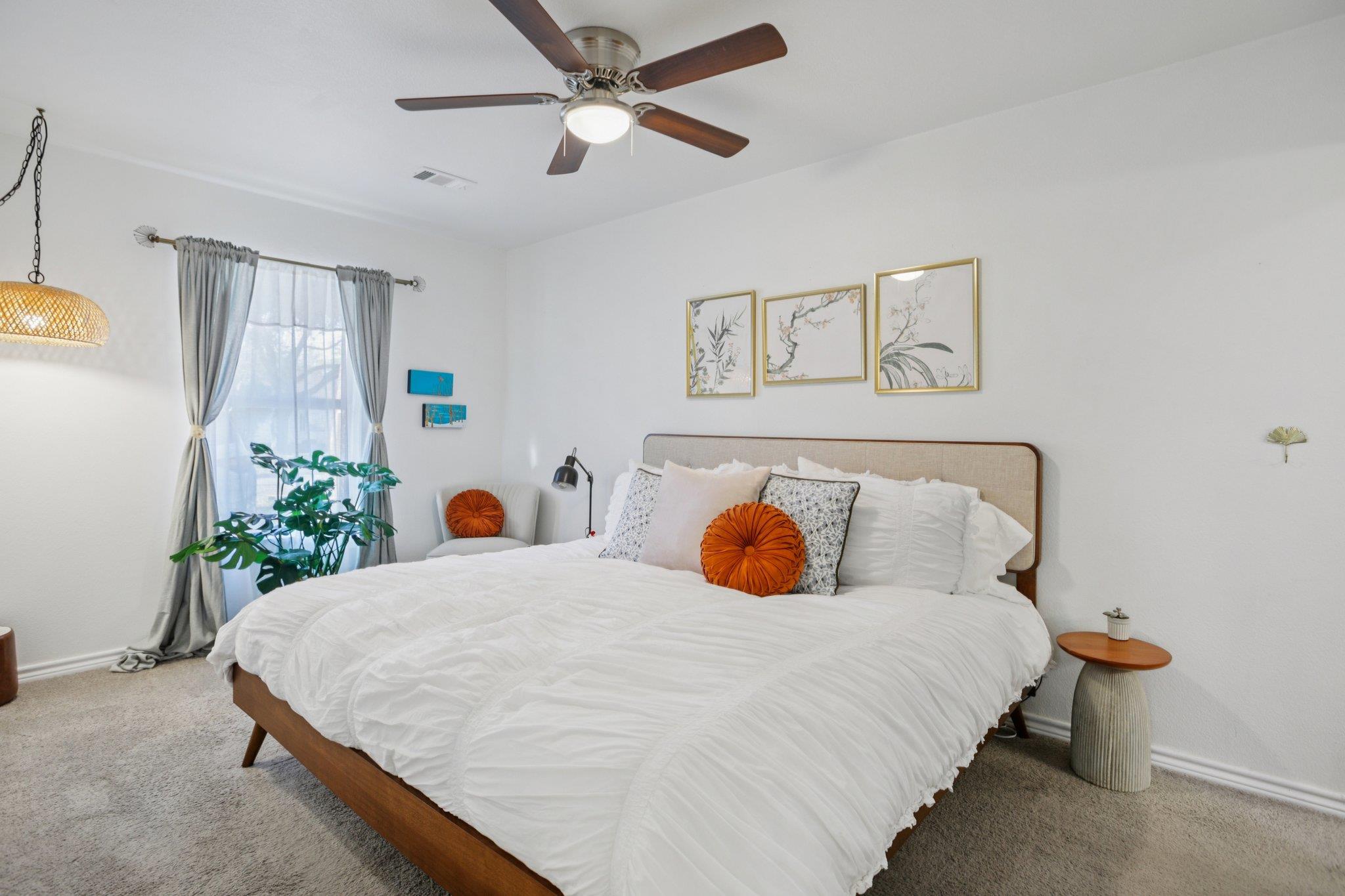 4413 Russell Dr, Austin, TX 78745