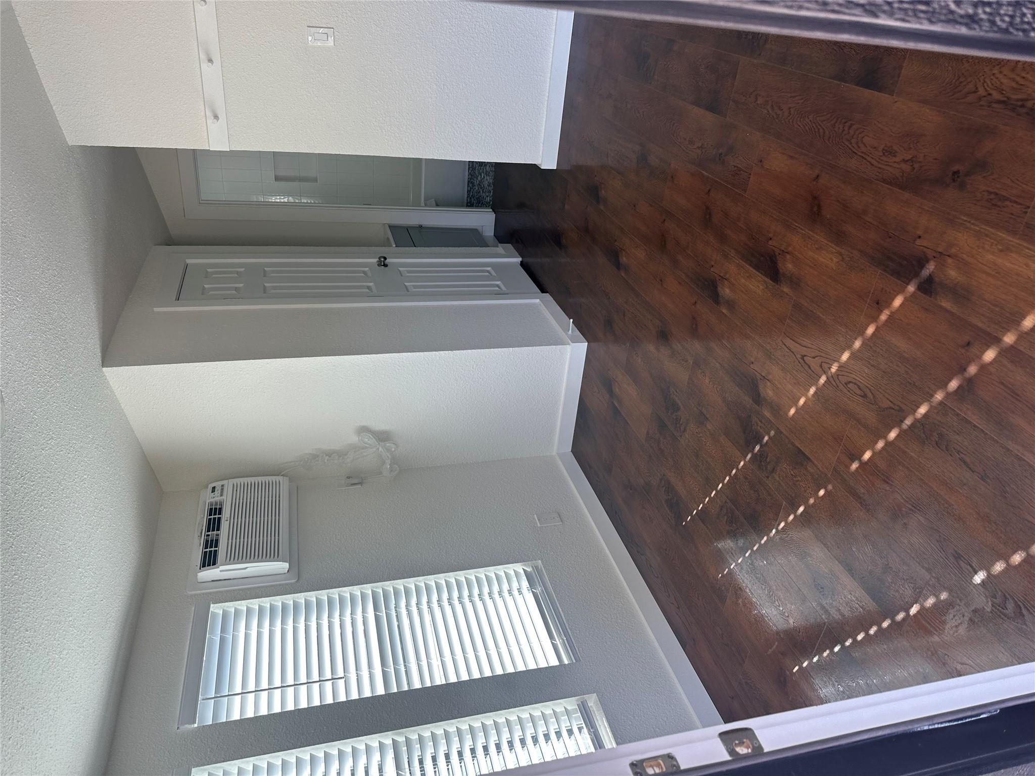 3019 E 12th St, Austin, TX 78702