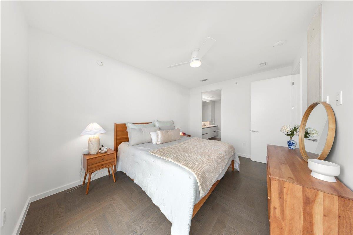 313 W 17th St # 2405, Austin, TX 78701