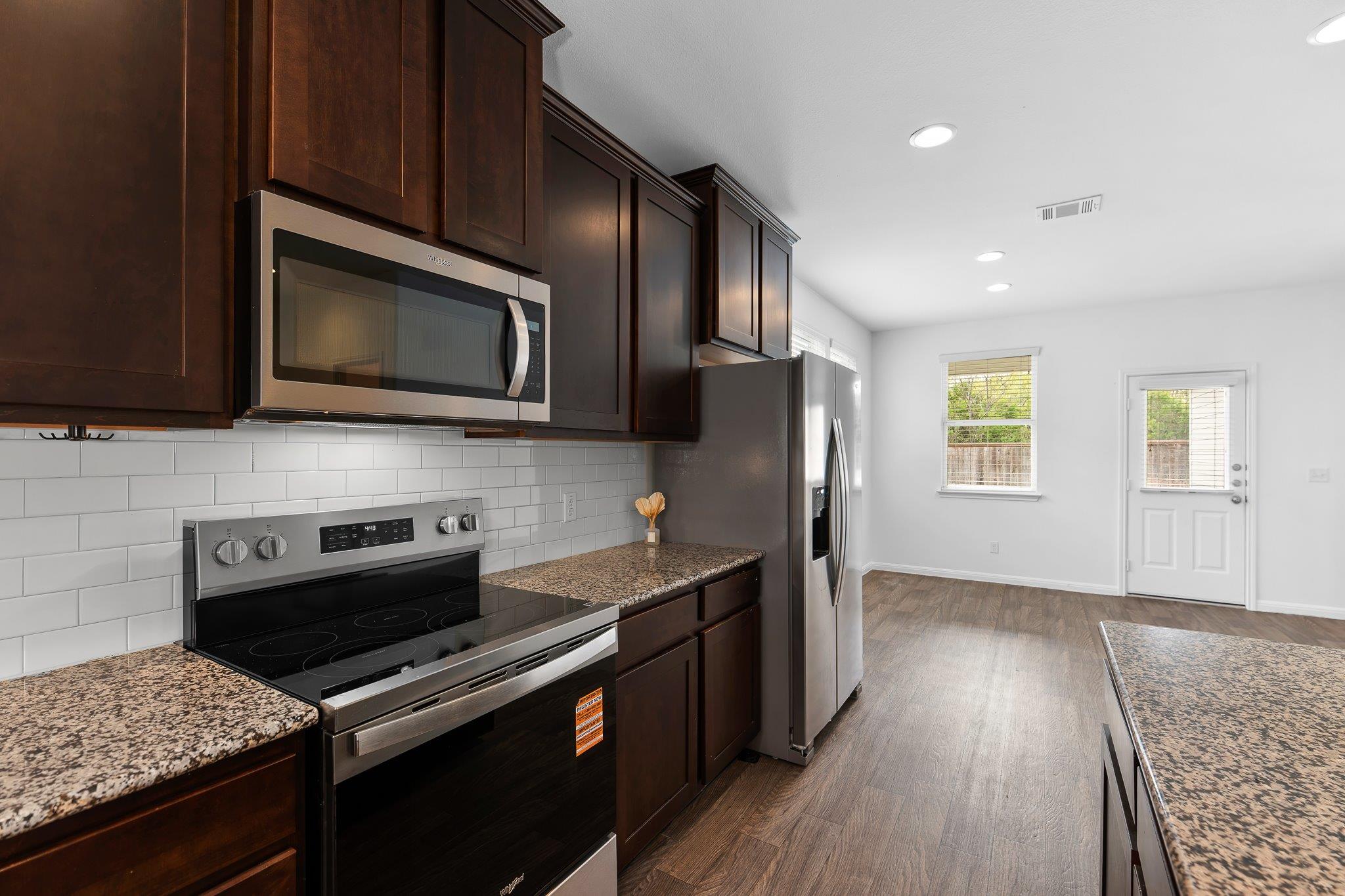 213 Michaelis Dr, Leander, TX 78641