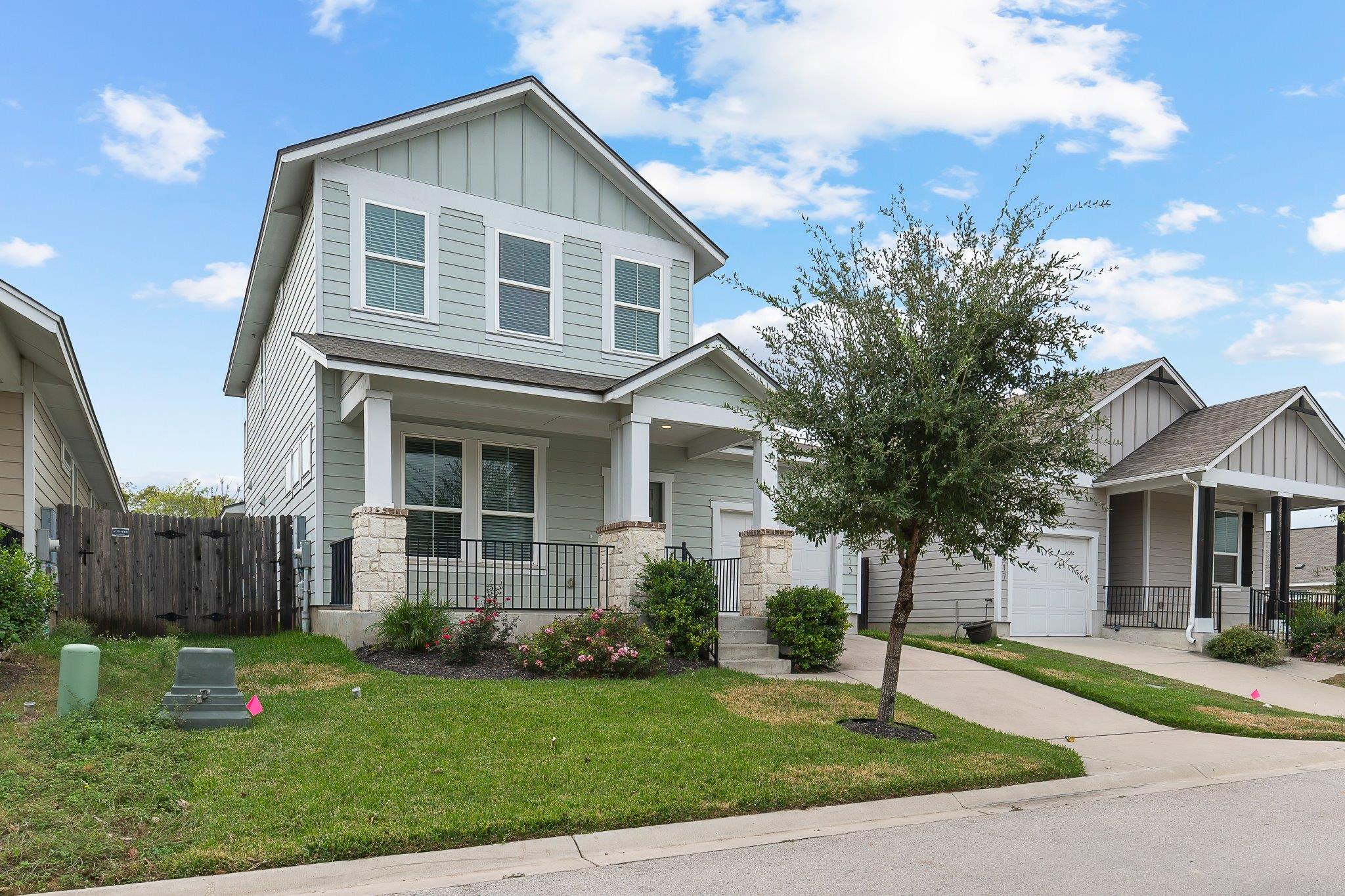 213 Michaelis Dr, Leander, TX 78641