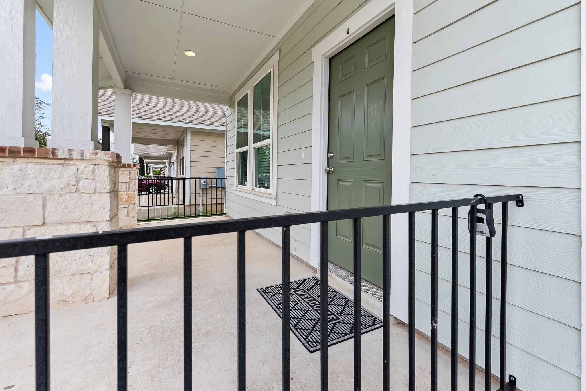 213 Michaelis Dr, Leander, TX 78641