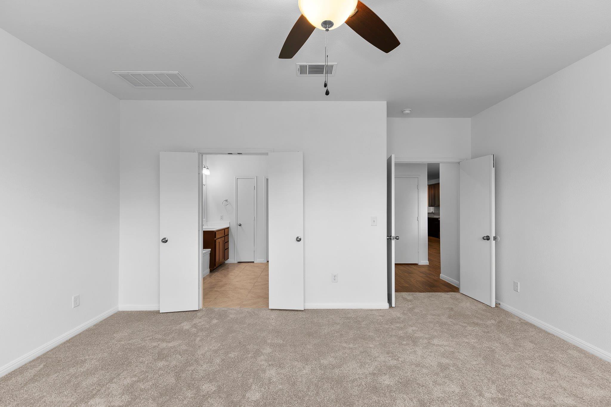 213 Michaelis Dr, Leander, TX 78641