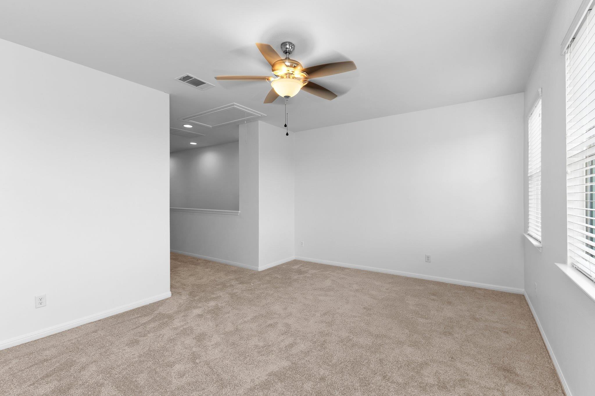 213 Michaelis Dr, Leander, TX 78641