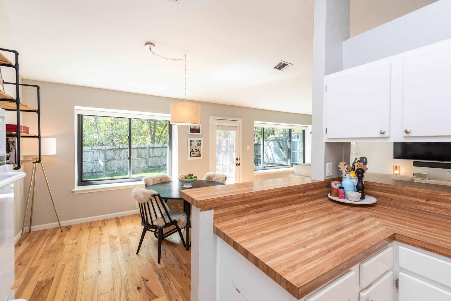 3403 Palomar Ln, Austin, TX 78727