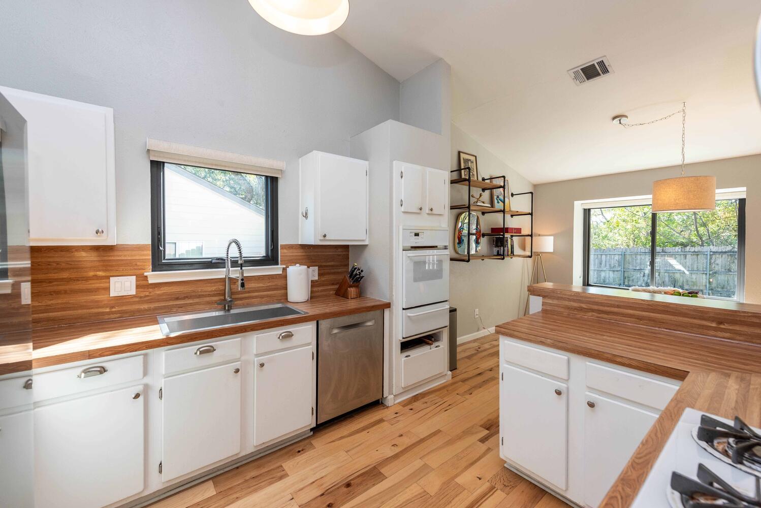 3403 Palomar Ln, Austin, TX 78727