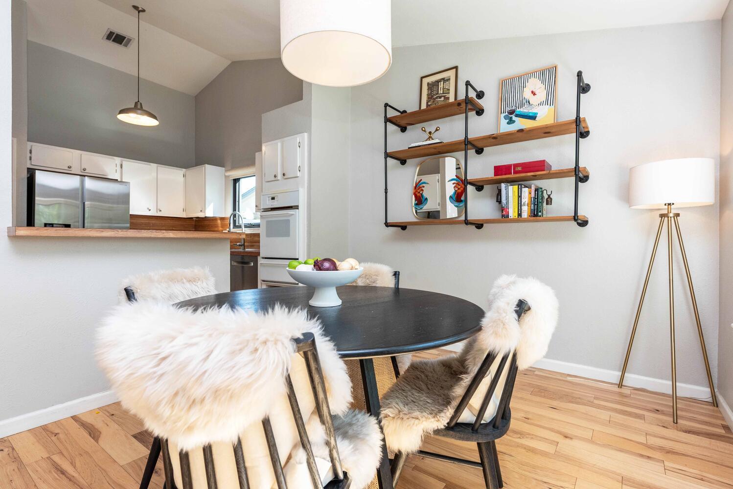 3403 Palomar Ln, Austin, TX 78727