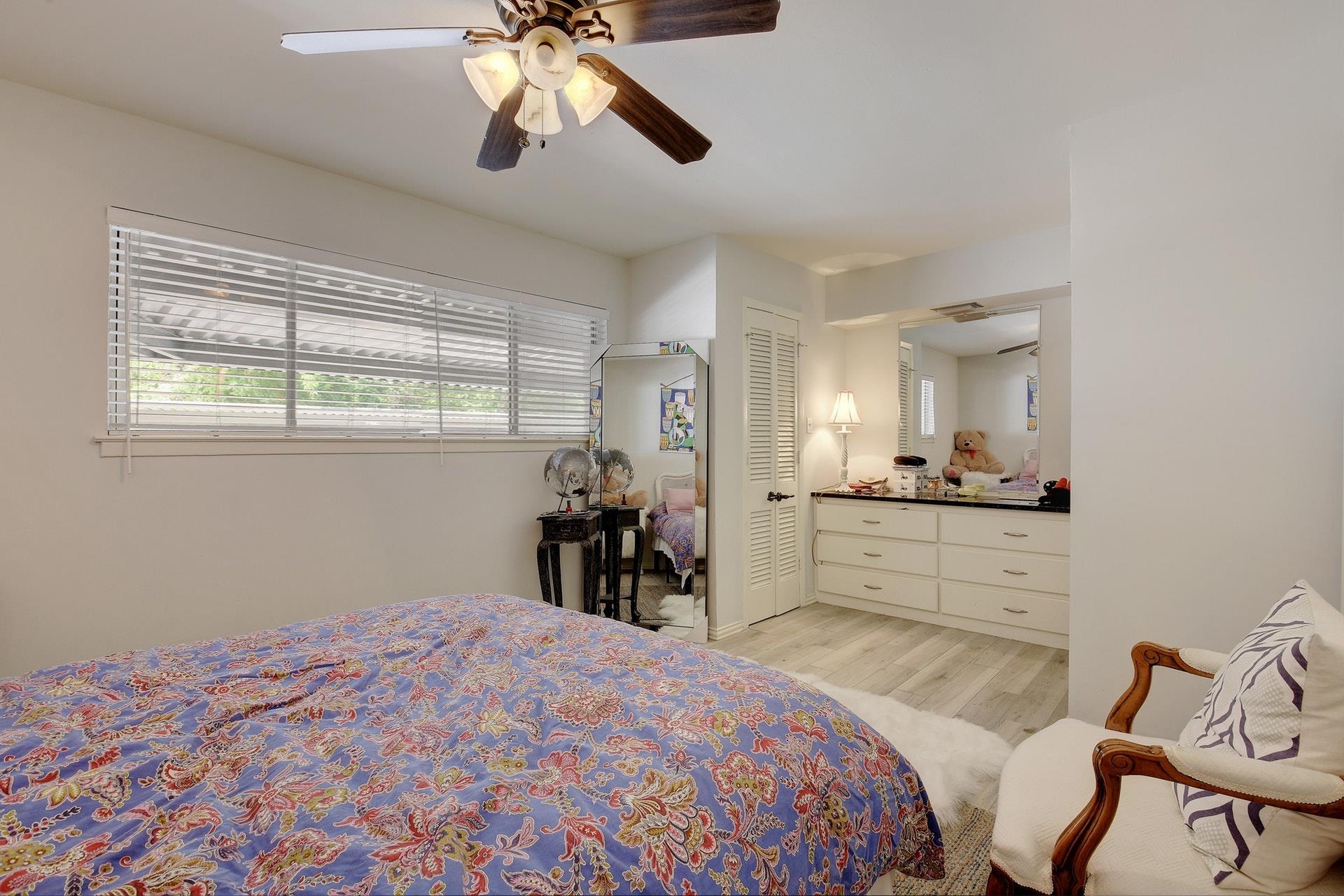 1210 Windsor Rd # 117, Austin, TX 78703