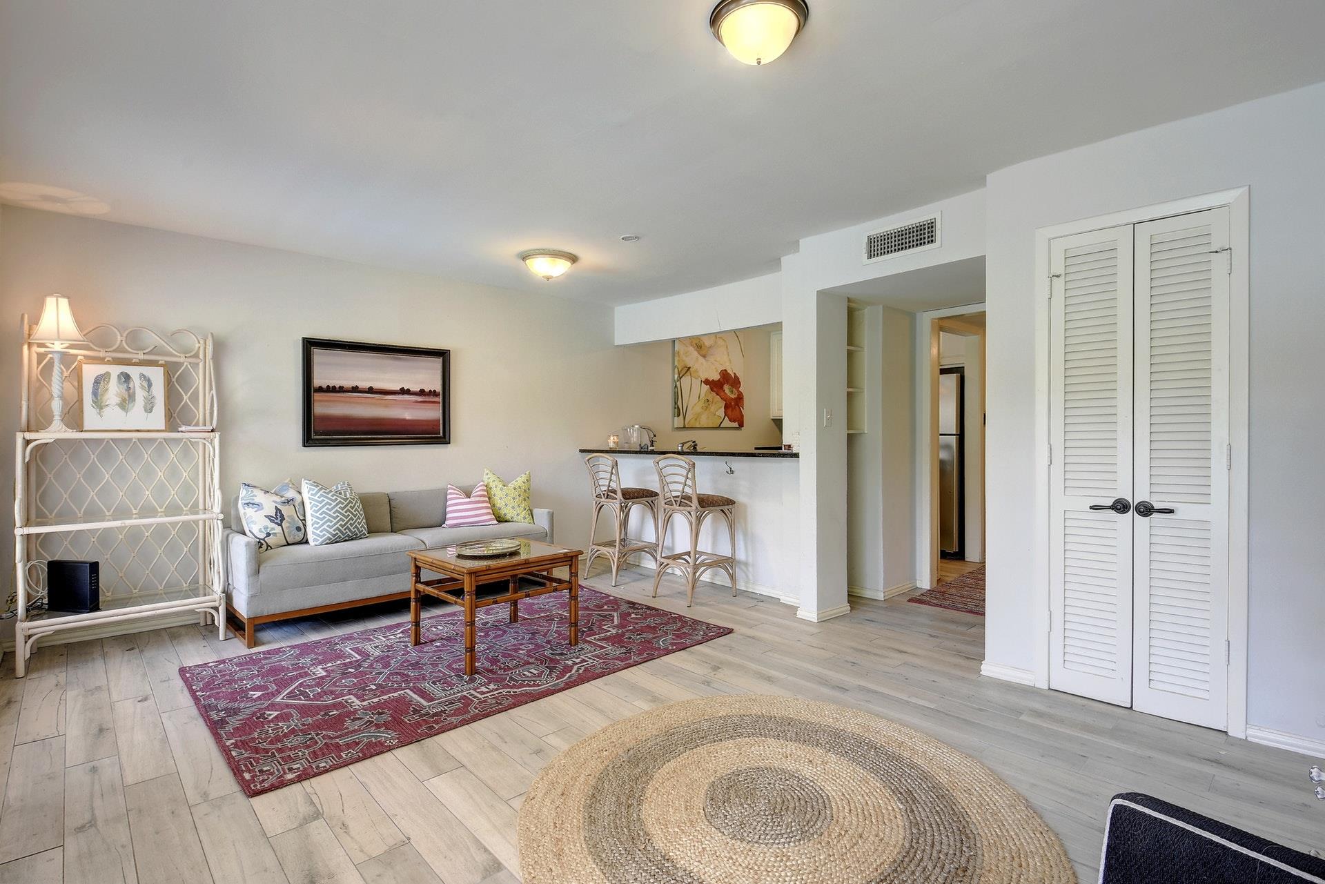 1210 Windsor Rd # 117, Austin, TX 78703