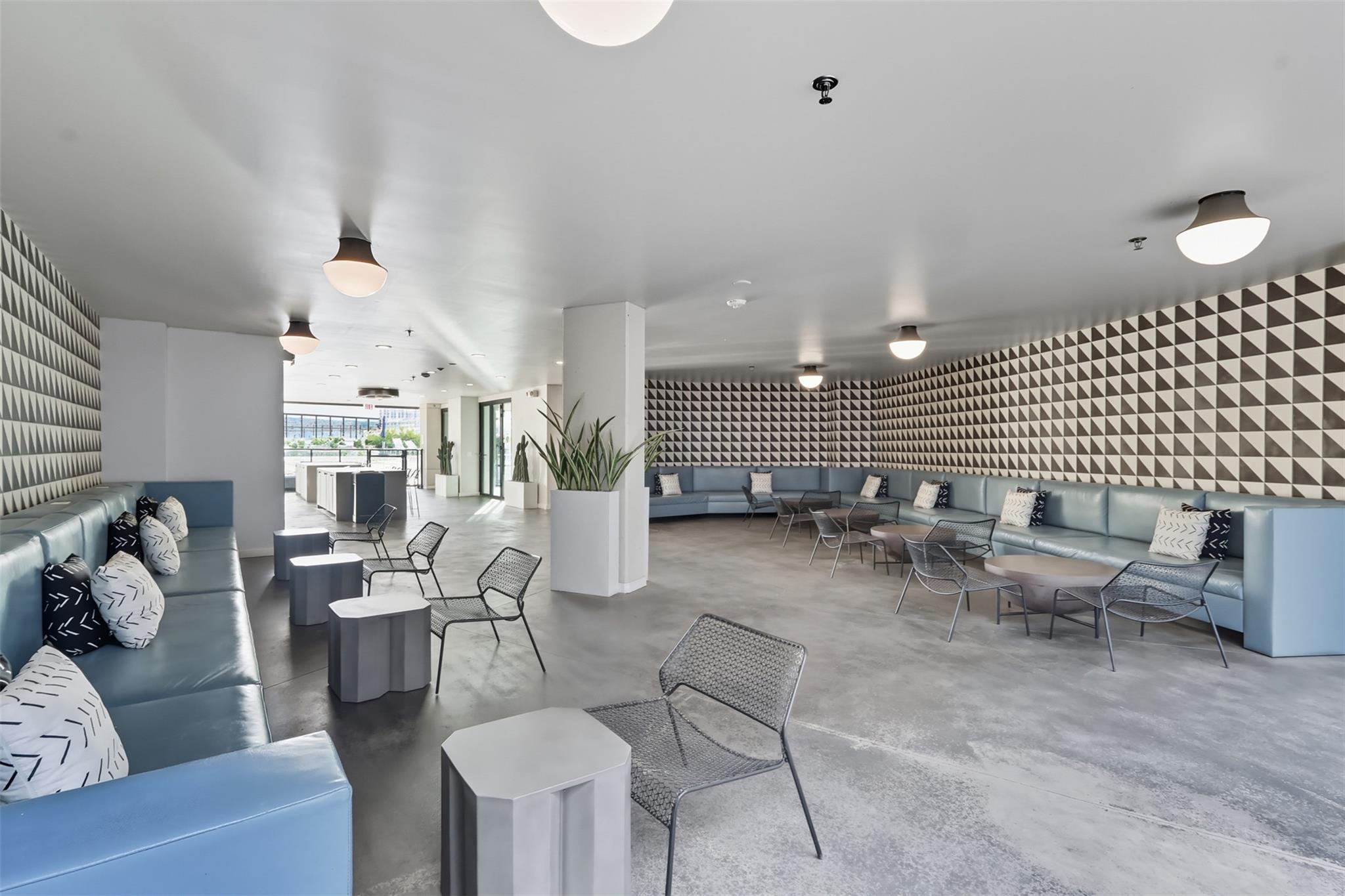 800 Embassy Dr # 320, Austin, TX 78702