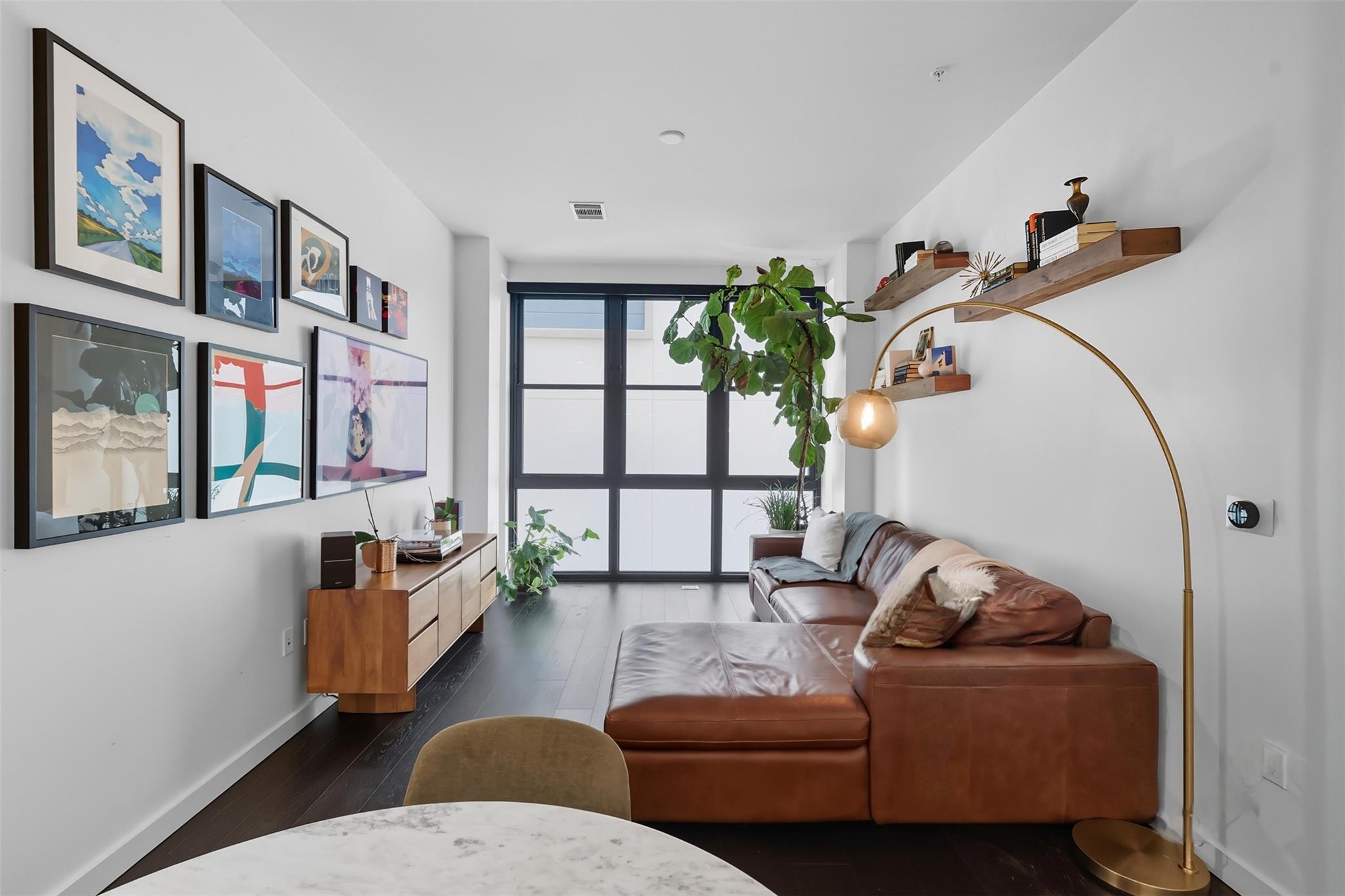 800 Embassy Dr # 320, Austin, TX 78702