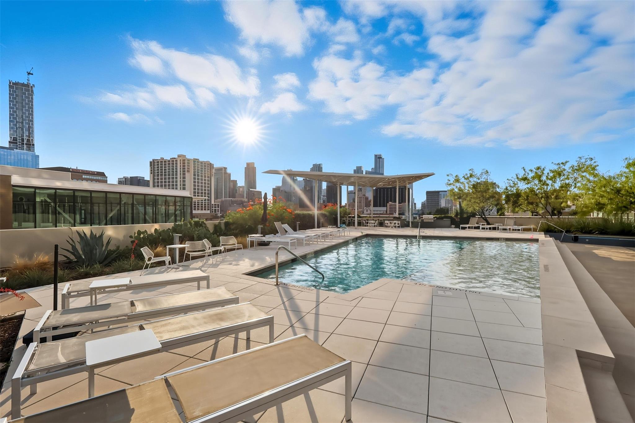 800 Embassy Dr # 320, Austin, TX 78702