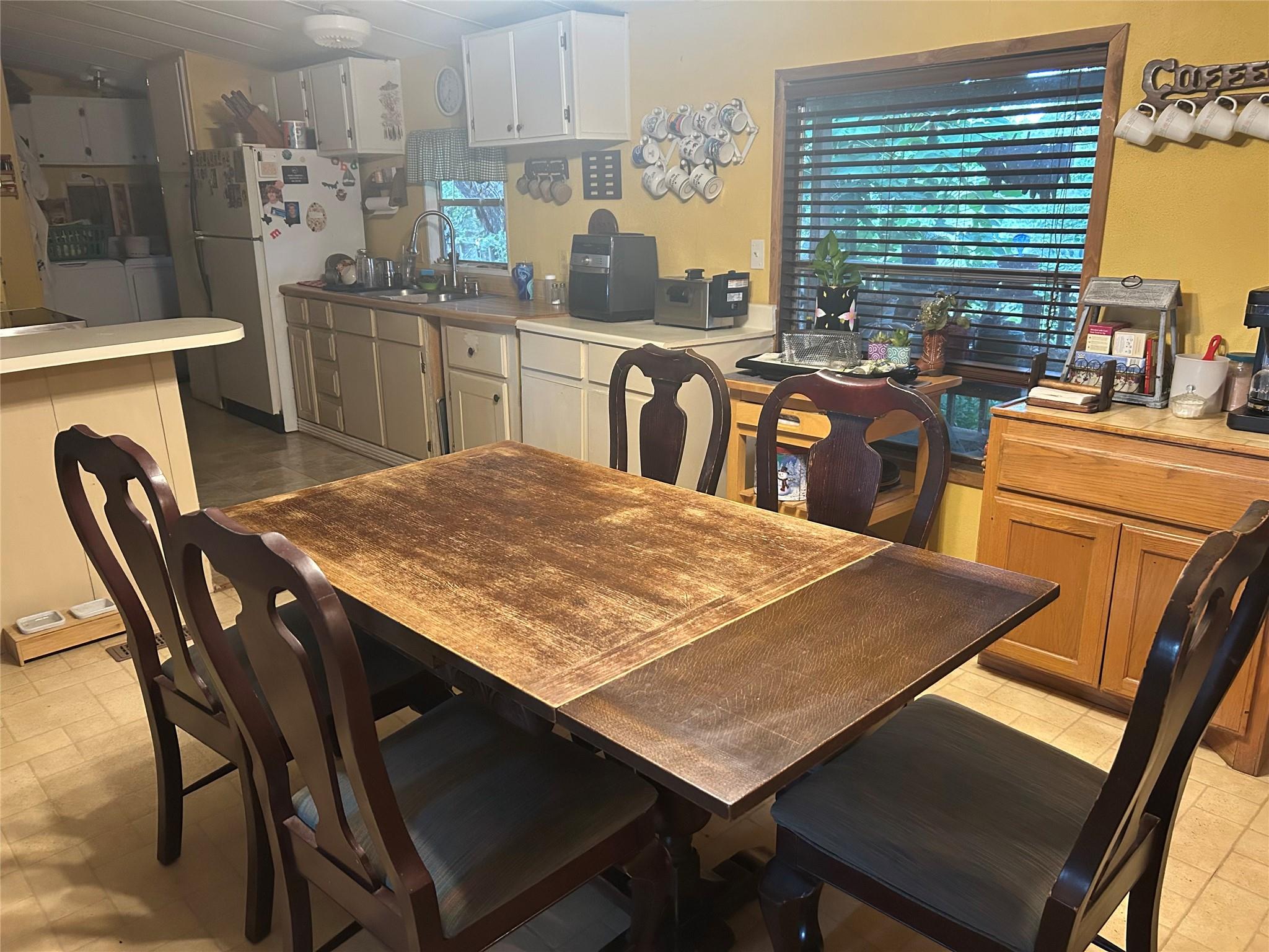 160 Meadow Rise, San Marcos, TX 78666