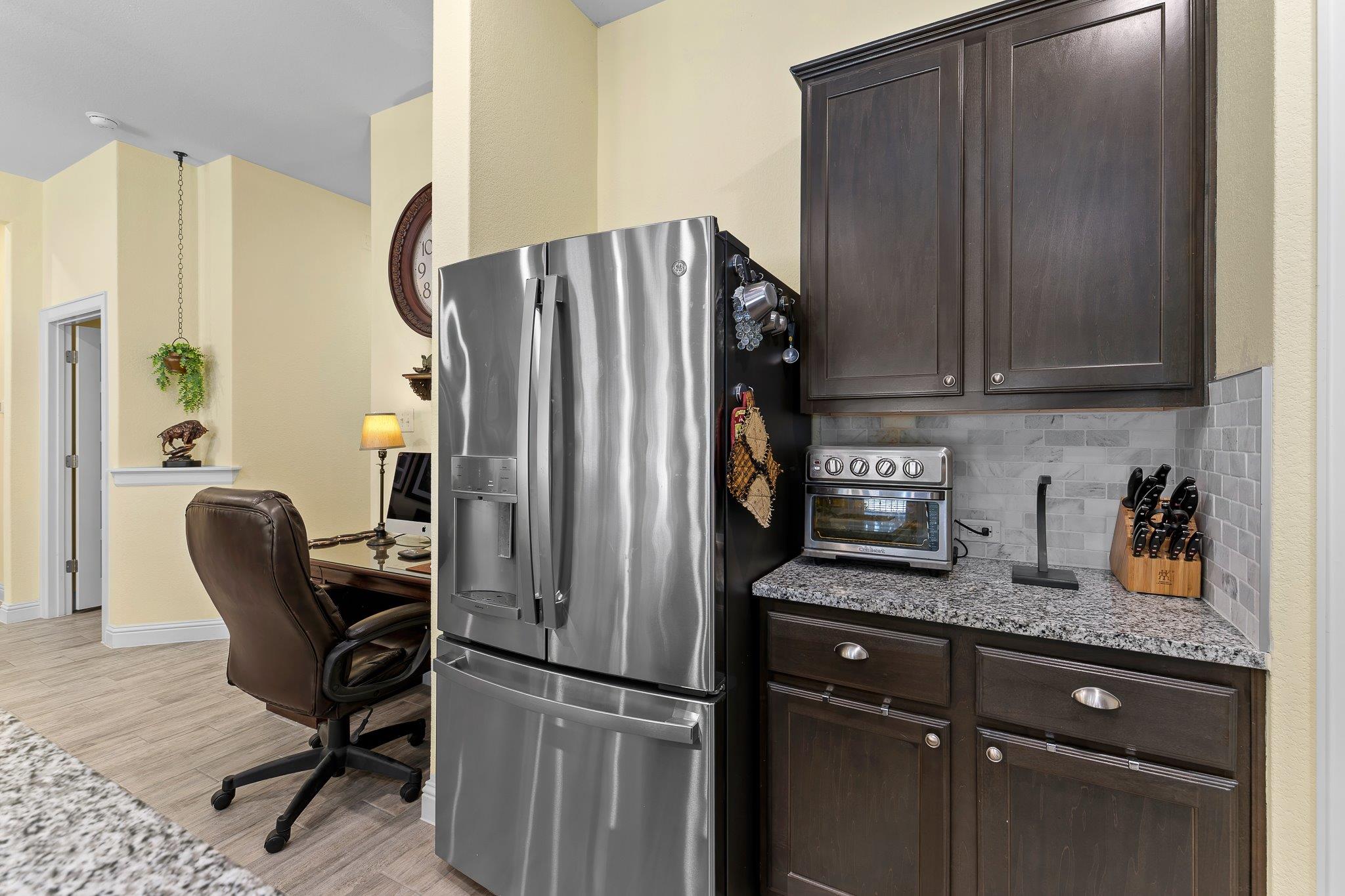 2009 Omaha Dr, Lago Vista, TX 78645