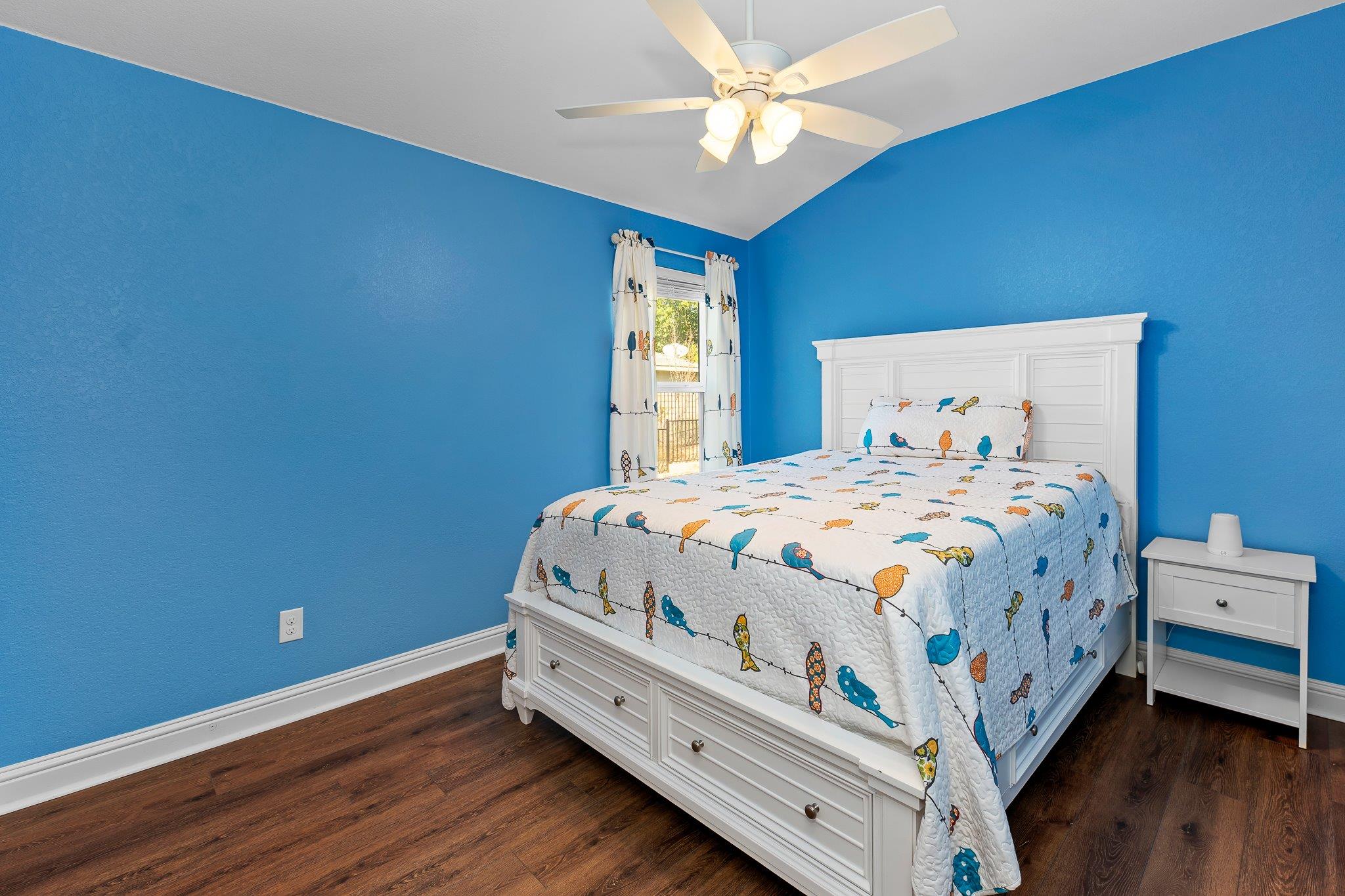 2009 Omaha Dr, Lago Vista, TX 78645