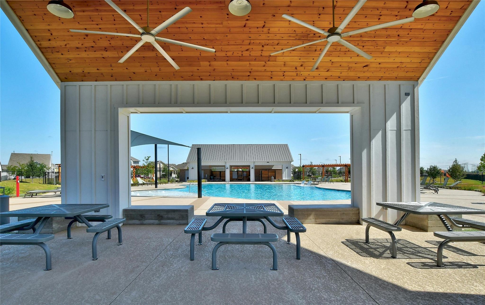 159 Chesterfield Dr, Kyle, TX 78640