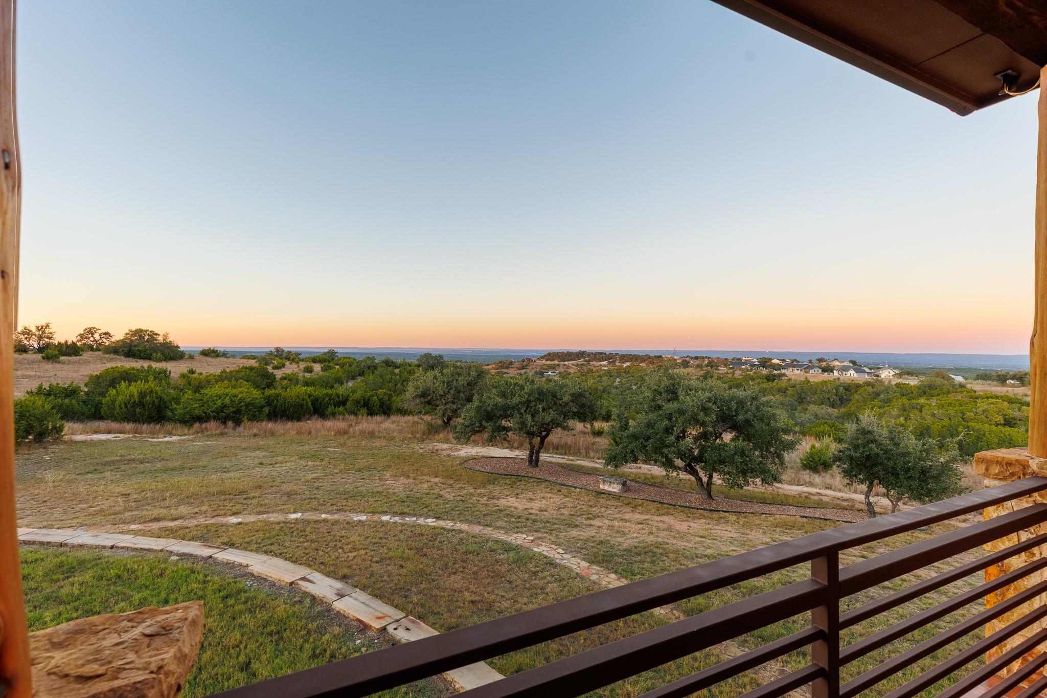 281 Cedar Mountain Dr, Marble Falls, TX 78654