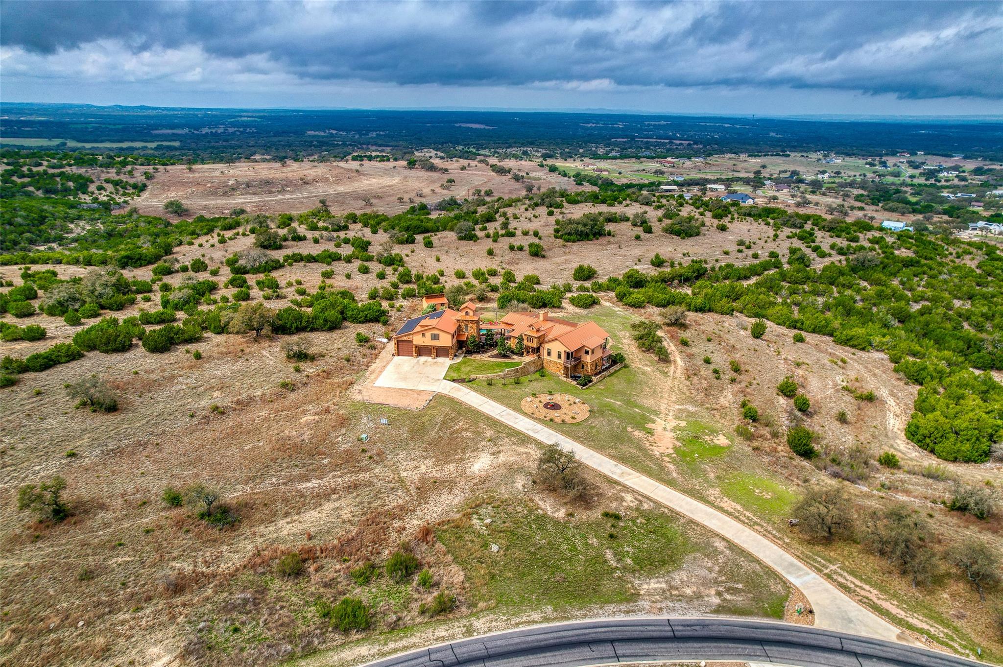 281 Cedar Mountain Dr, Marble Falls, TX 78654