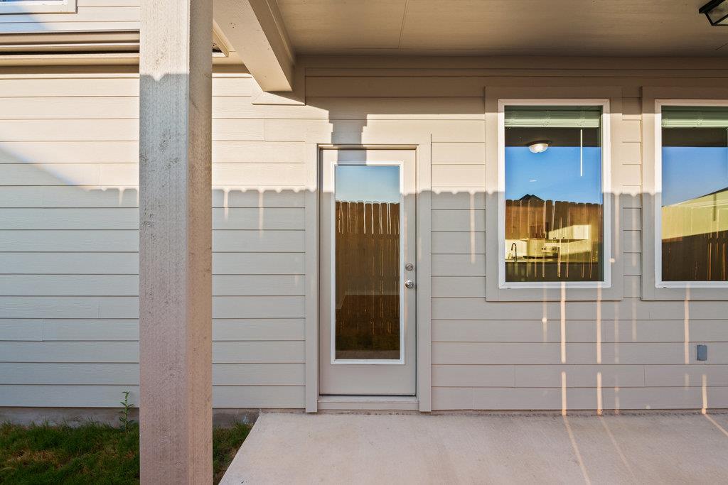 2305 Mazmorra St # 77, Round Rock, TX 78664