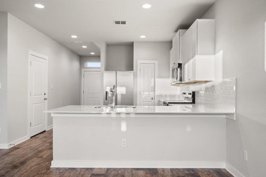 2305 Mazmorra St # 77, Round Rock, TX 78664