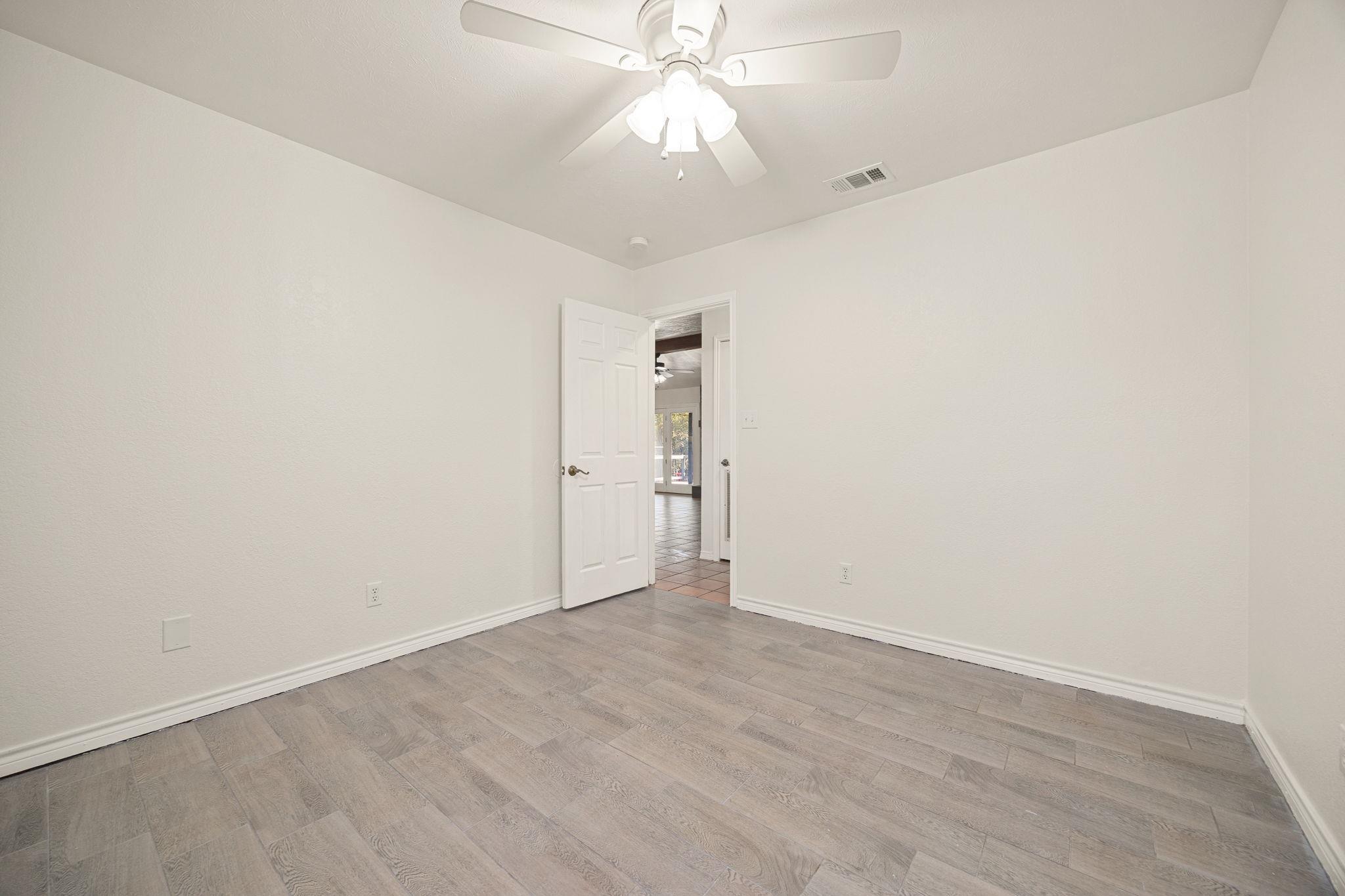 2621 Oak Haven Dr, San Marcos, TX 78666